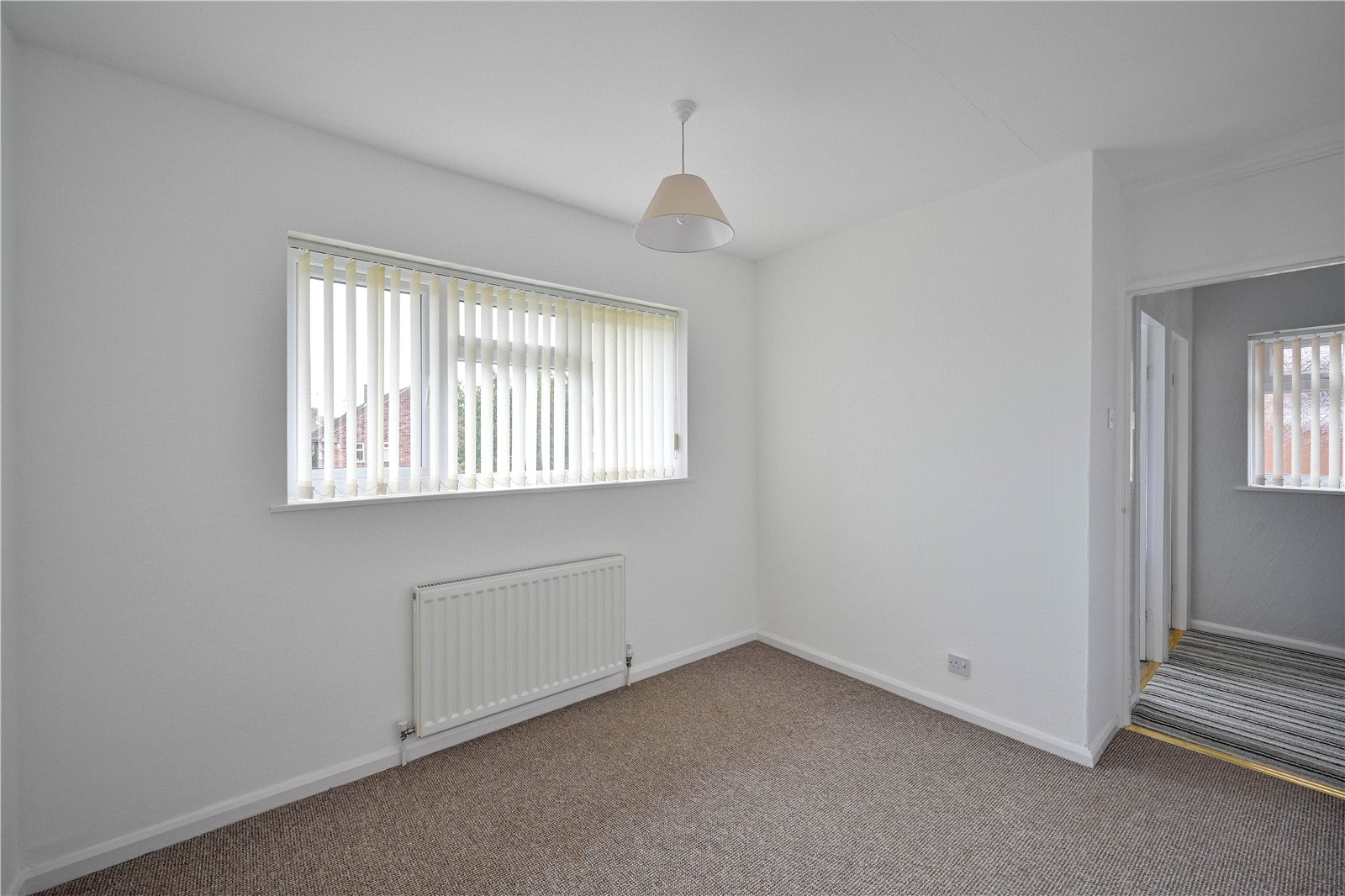 Coleridge Drive, Highfields, Stafford, ST17 - DB Roberts