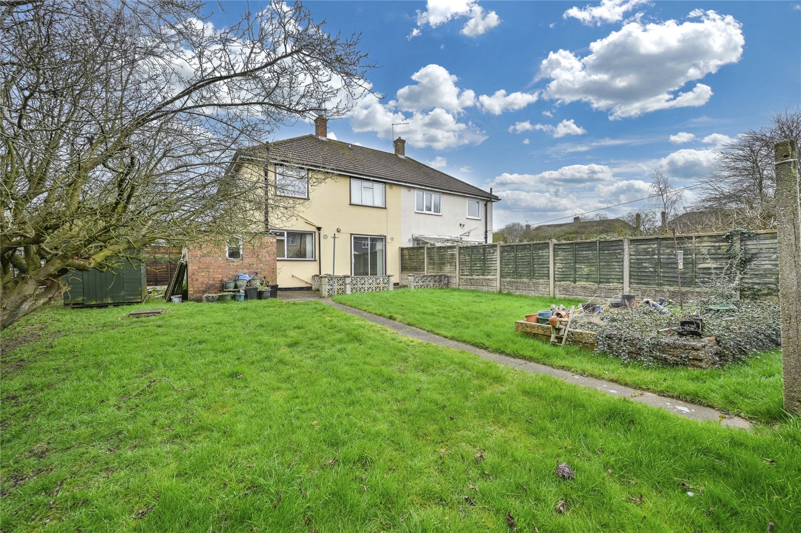 Byron Close, Stafford, Staffordshire, ST16 - DB Roberts