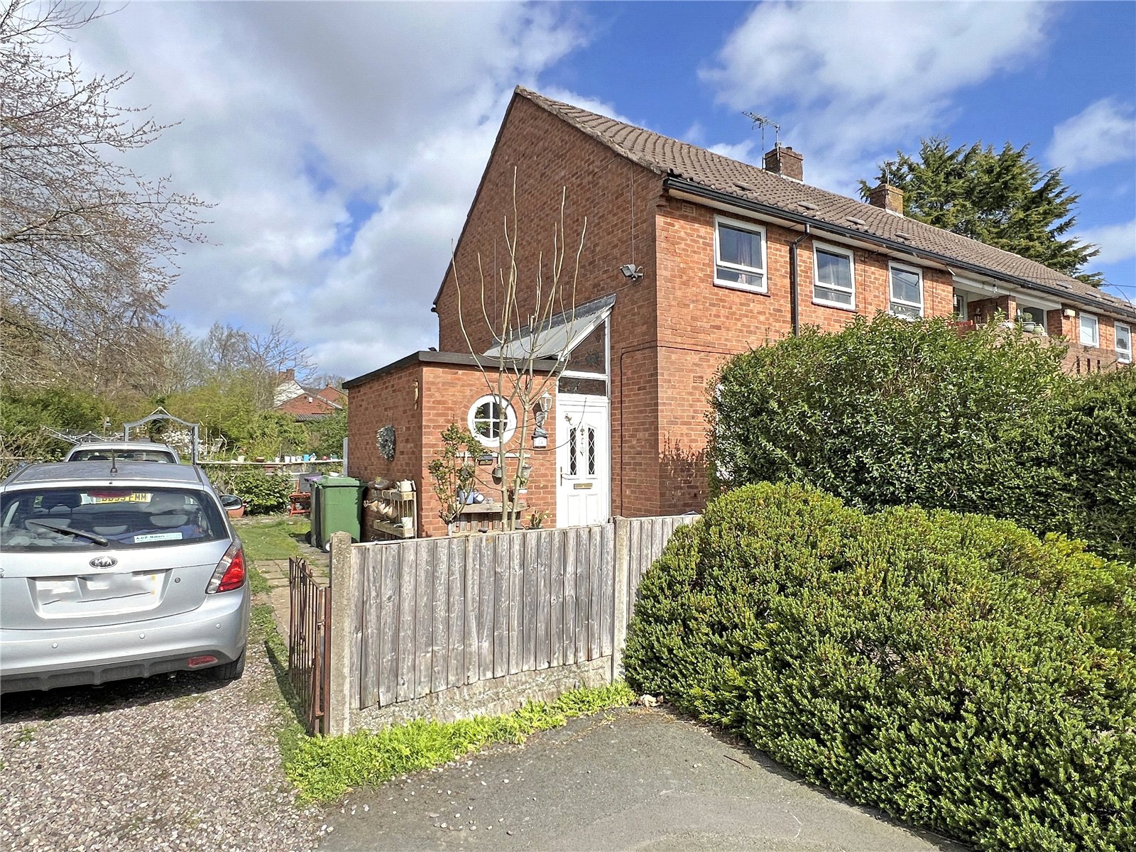 Windsor Place, Dawley, Telford, TF4 - DB Roberts