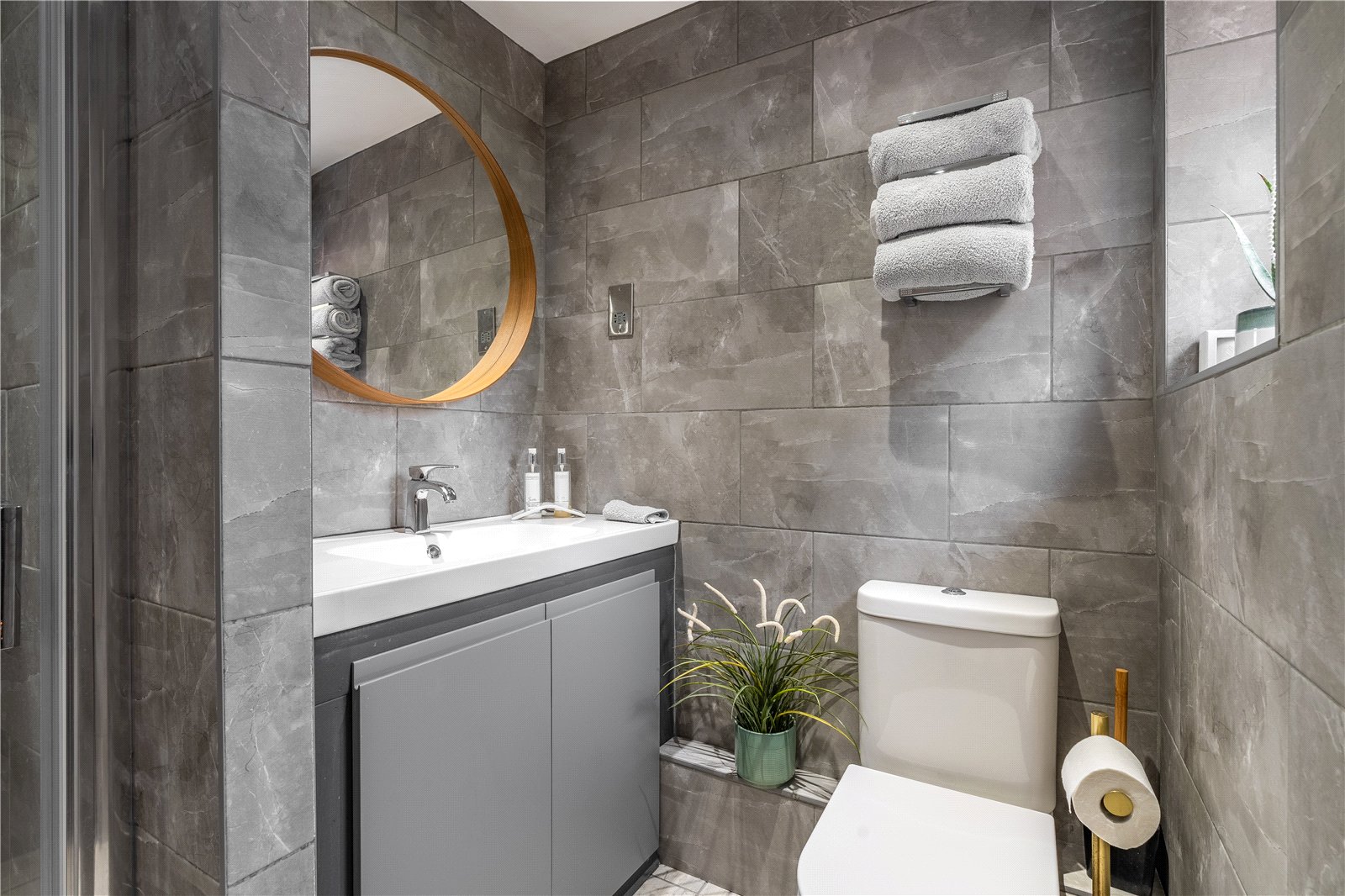 Abelia Way, Priorslee, Telford, TF2 - DB Roberts