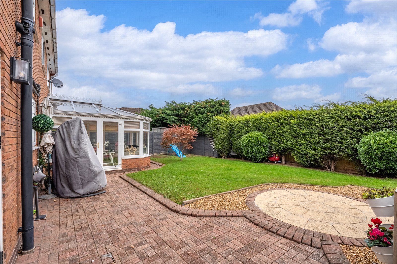 Abelia Way, Priorslee, Telford, TF2 - DB Roberts