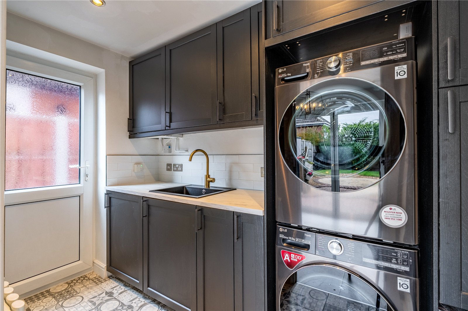 Abelia Way, Priorslee, Telford, TF2 - DB Roberts