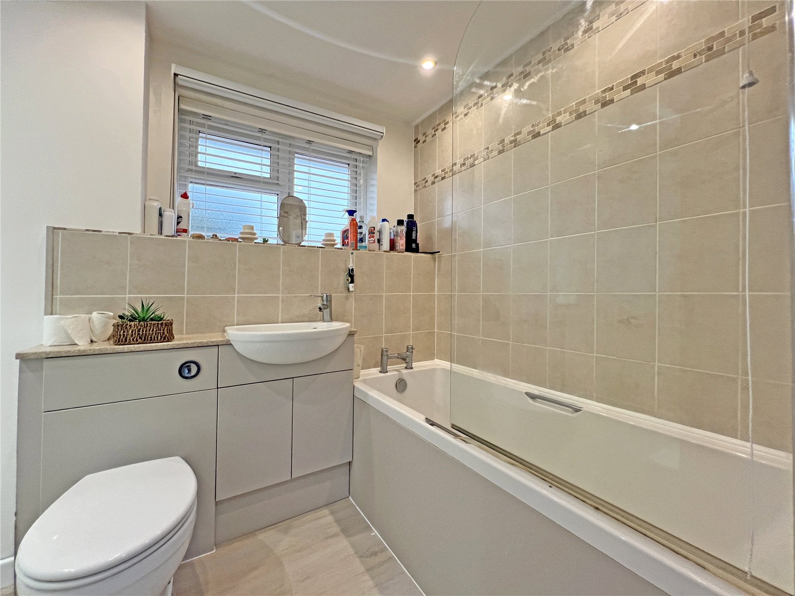 Portobello Close, The Rock, Telford, TF3 - DB Roberts