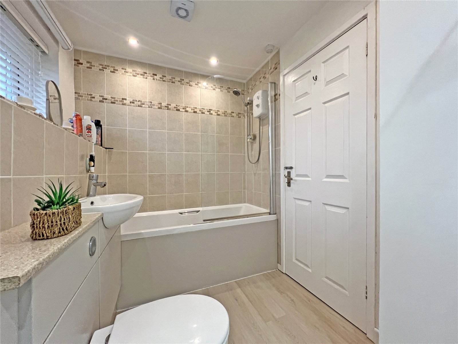 Portobello Close, The Rock, Telford, TF3 - DB Roberts