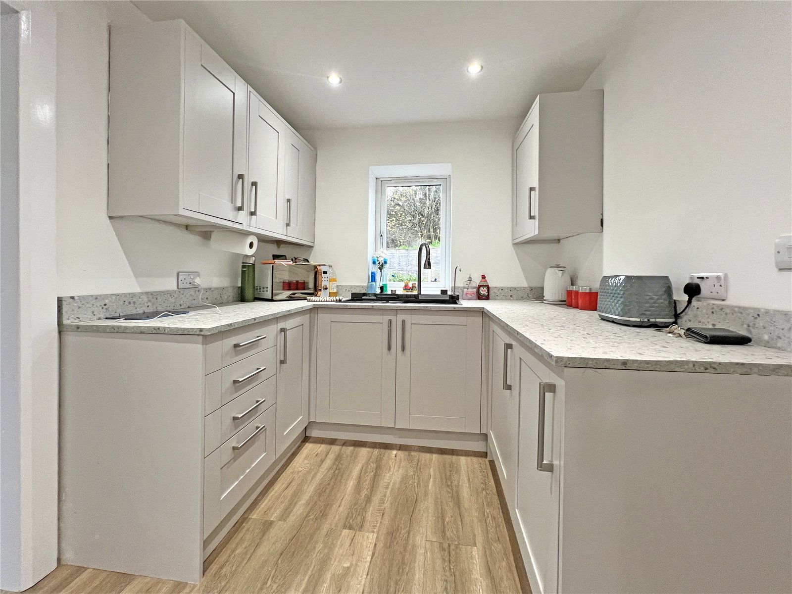 Portobello Close, The Rock, Telford, TF3 - DB Roberts