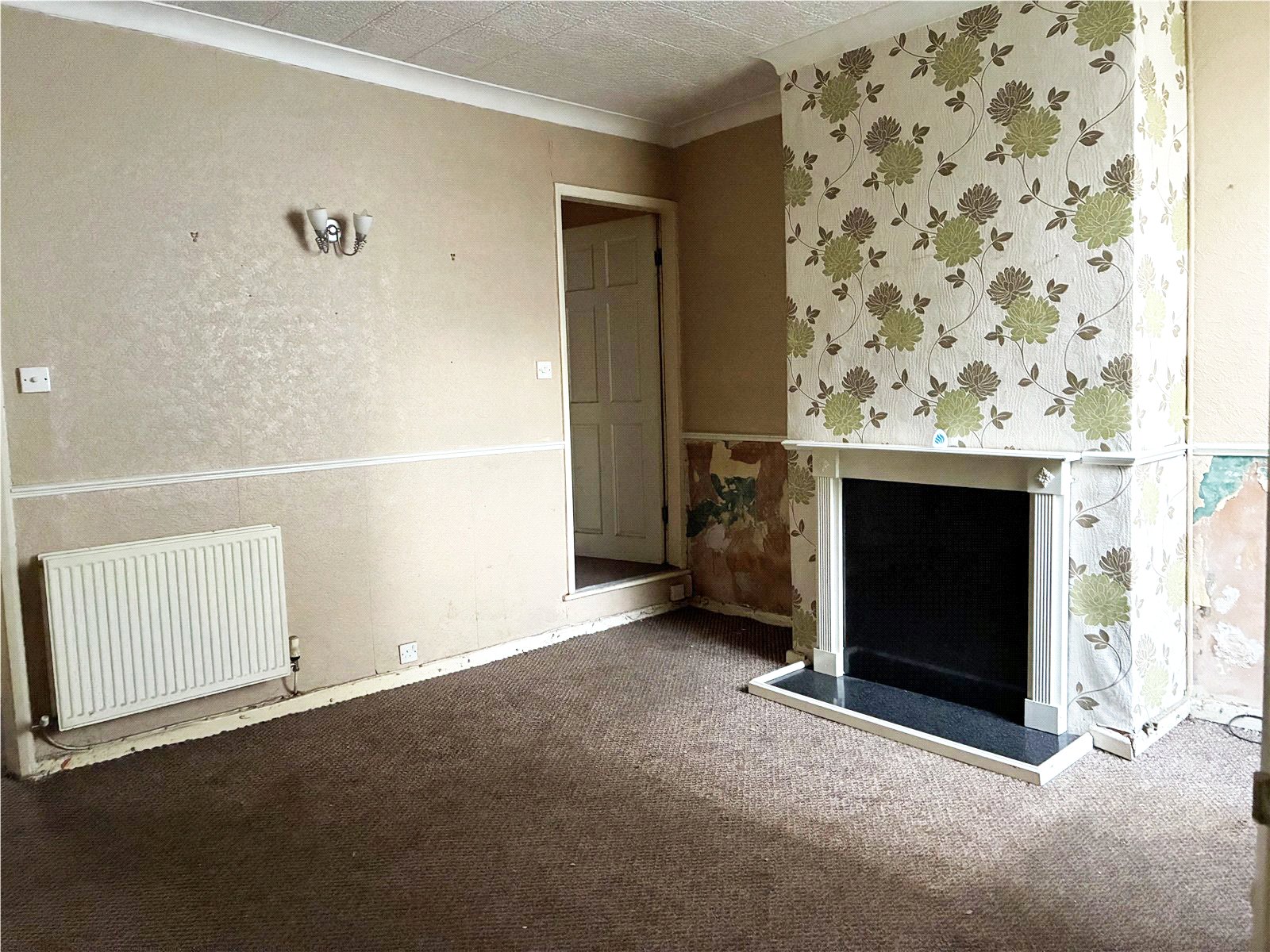 Rayleigh Road, Pennfields, Wolverhampton, WV3 - DB Roberts