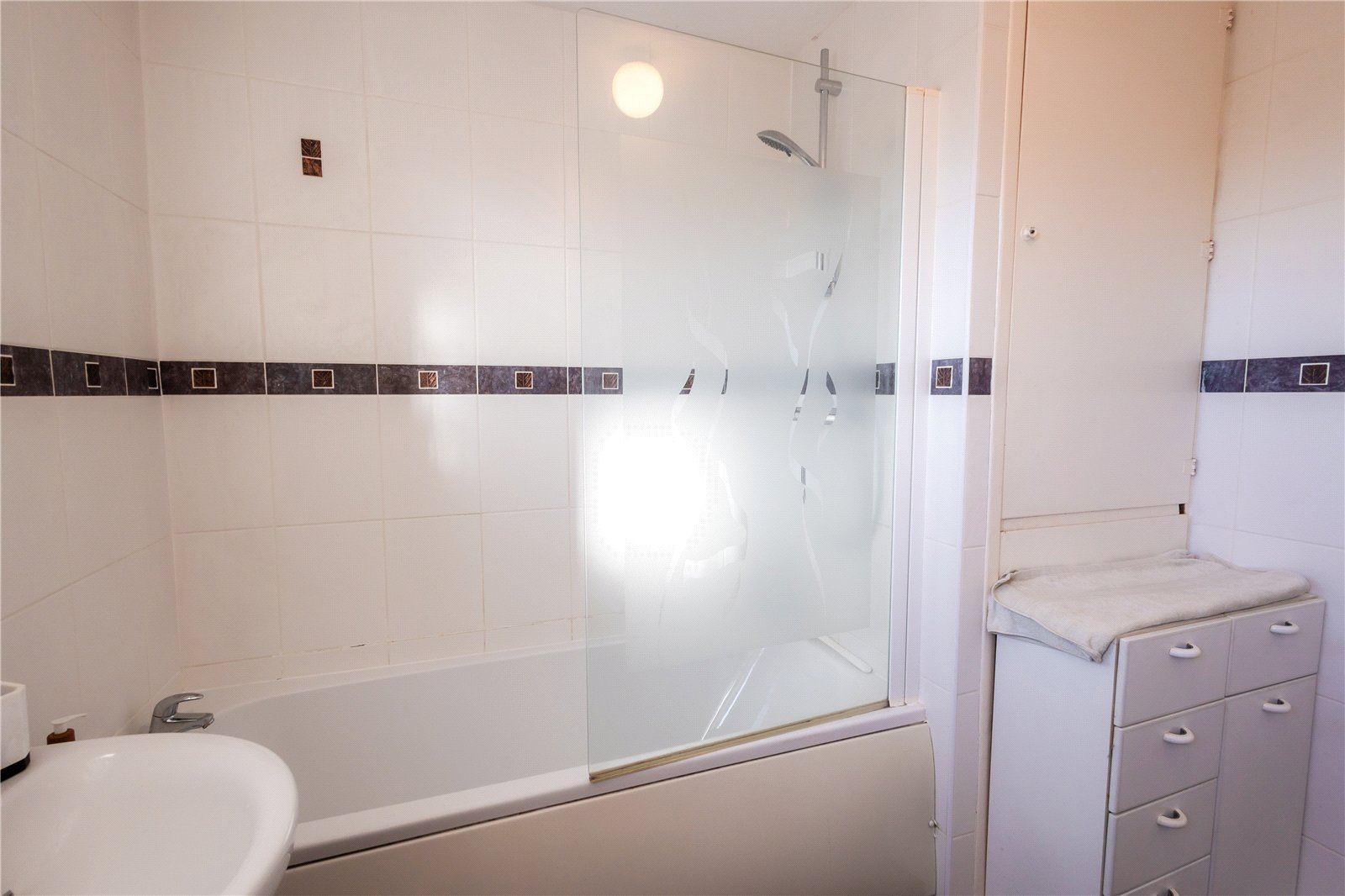 Southview Road, Little Dawley, Telford, TF4 - DB Roberts