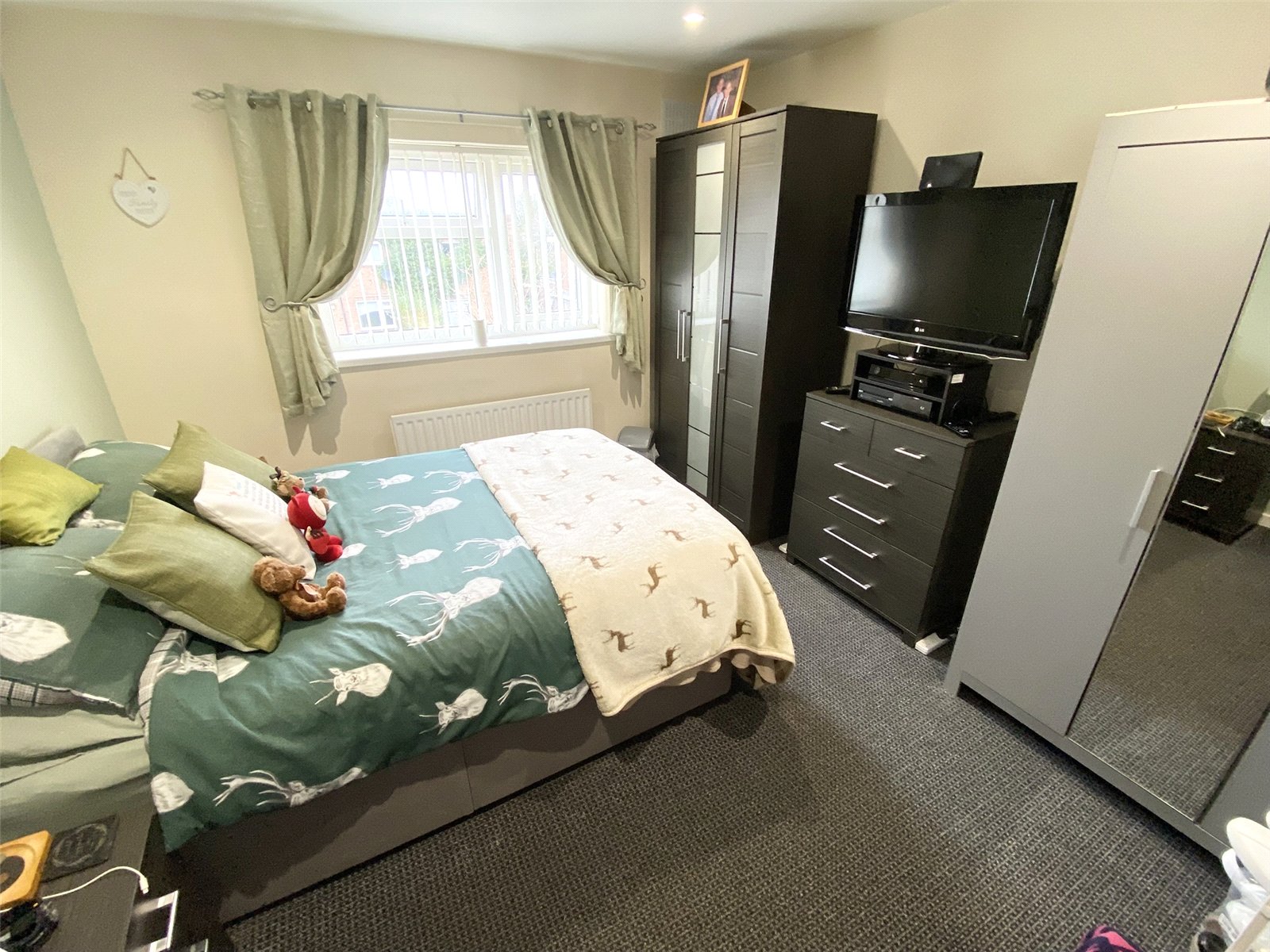 Church Walk, Donnington, Telford, TF2 - DB Roberts