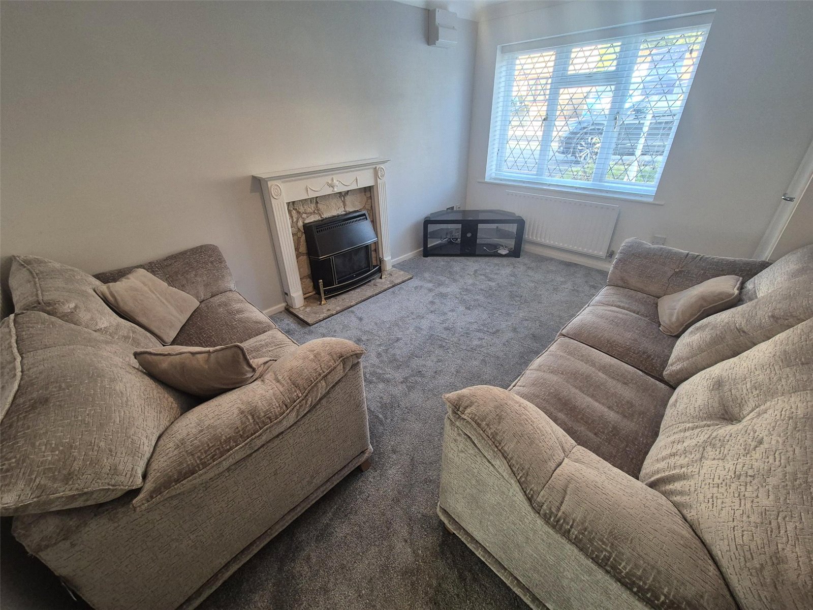 Bridgwater Close, Dawley, Telford, TF4 - DB Roberts