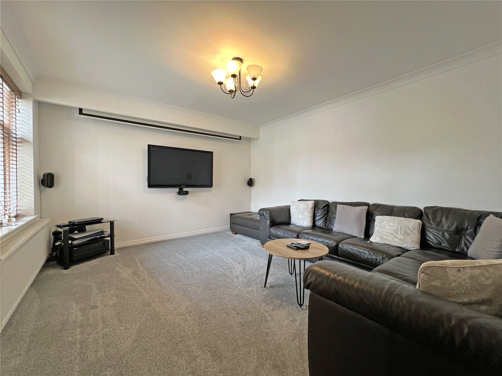 Eltham Drive, Priorslee, Telford, TF2 - DB Roberts