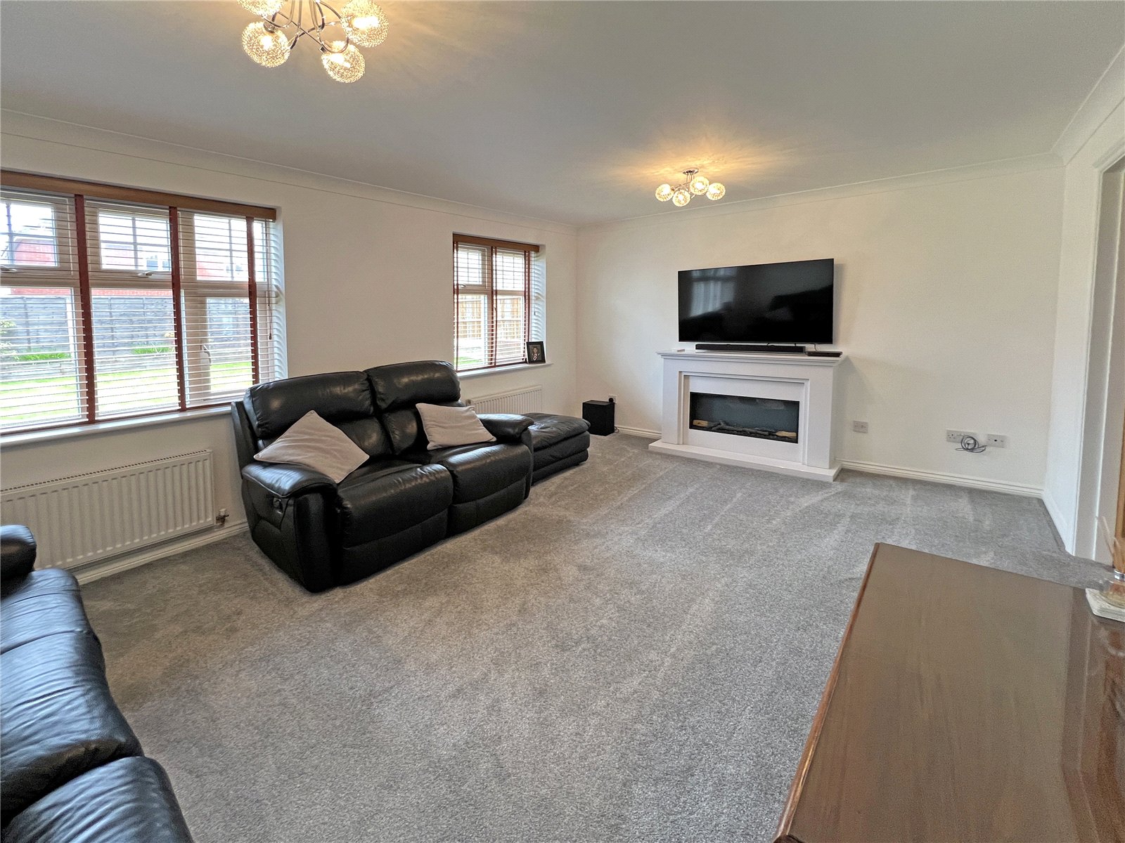 Eltham Drive, Priorslee, Telford, TF2 - DB Roberts