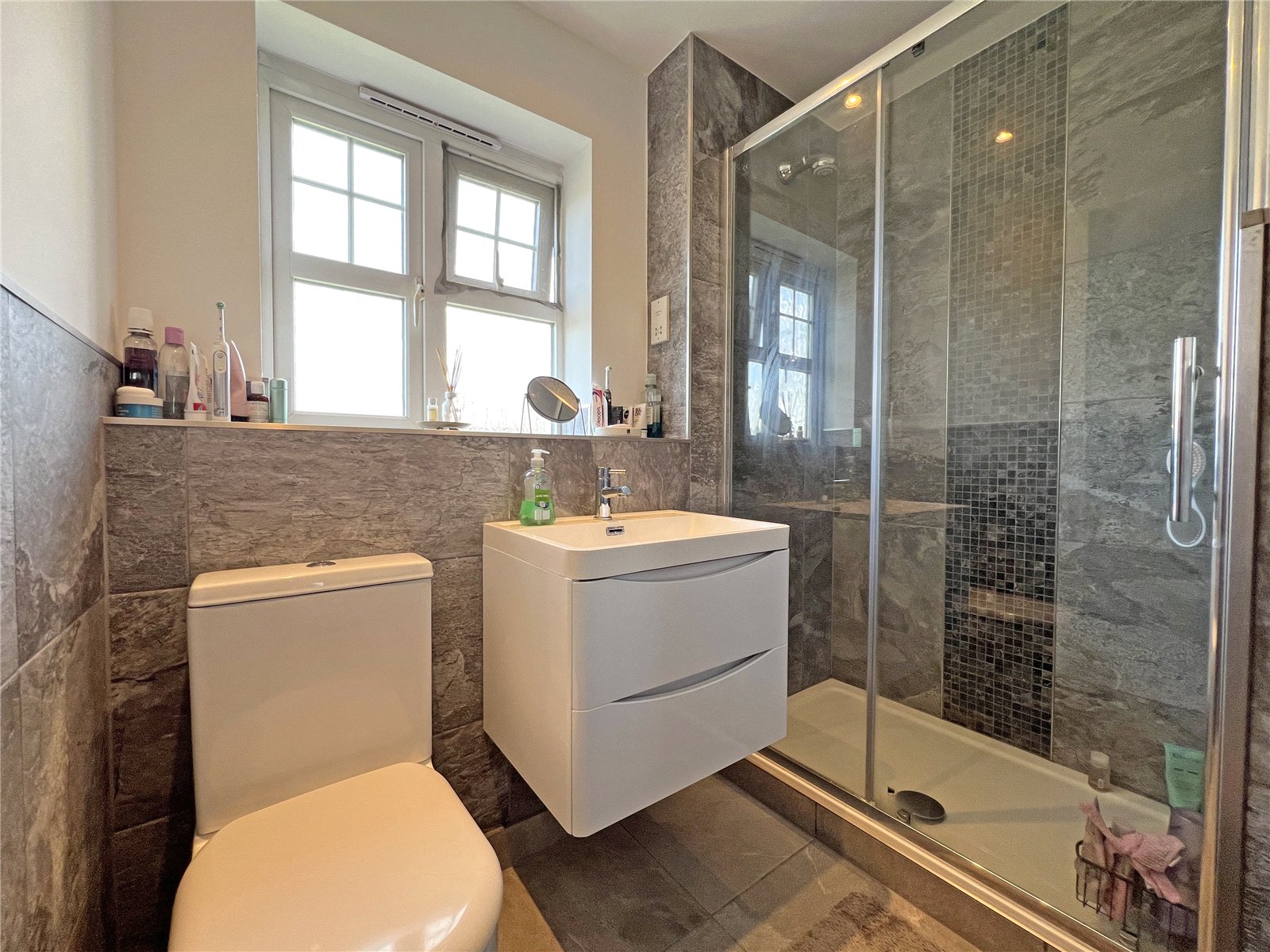 Eltham Drive, Priorslee, Telford, TF2 - DB Roberts