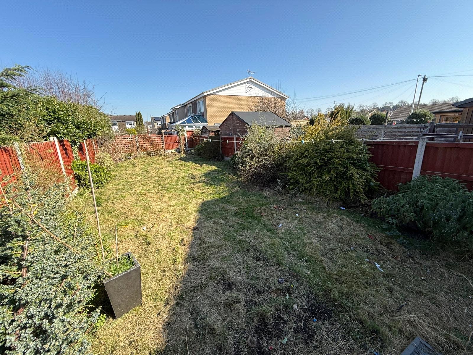 Newfield Drive, Castlefields, Shrewsbury, SY1 - DB Roberts