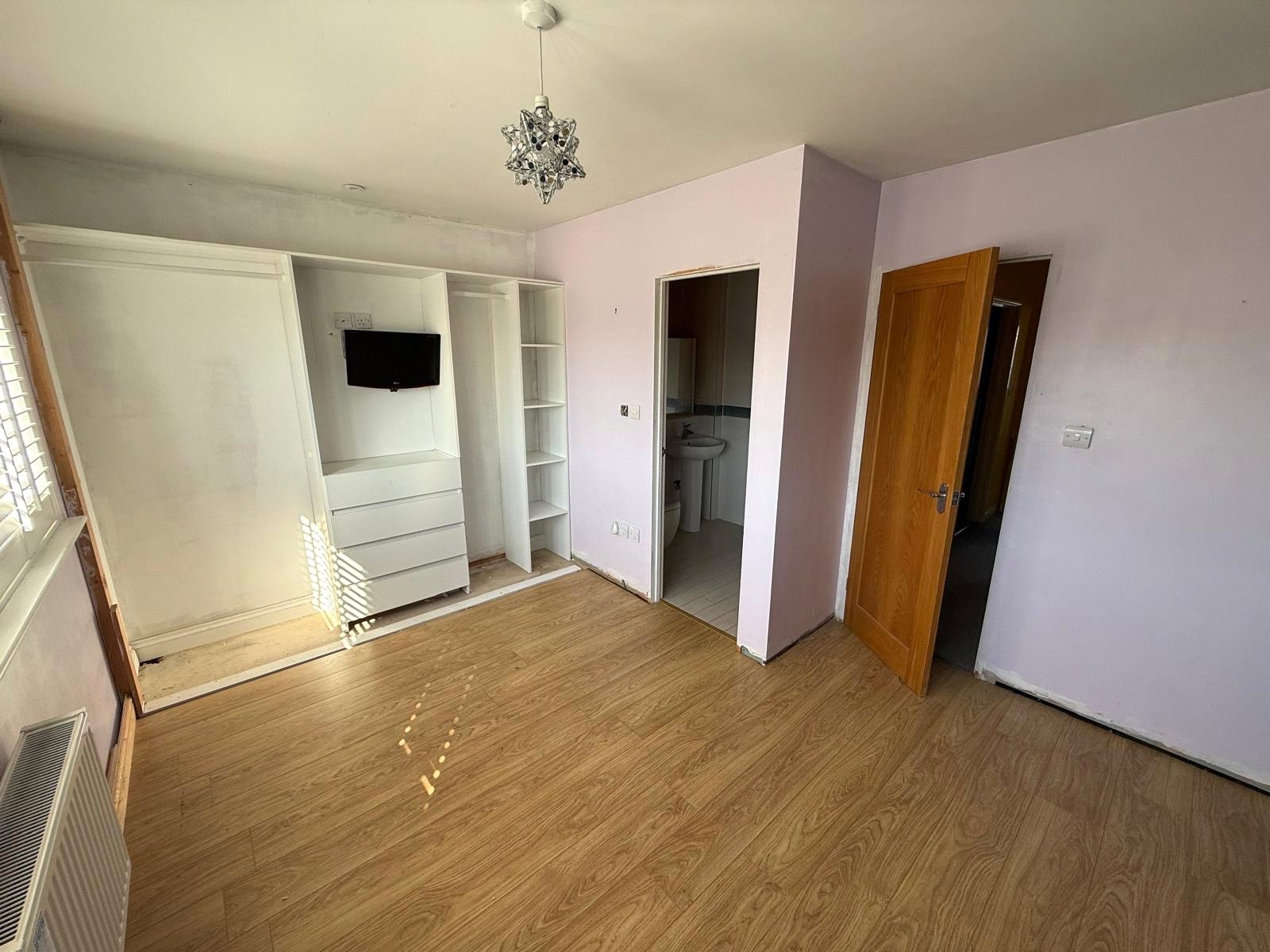 Newfield Drive, Castlefields, Shrewsbury, SY1 - DB Roberts
