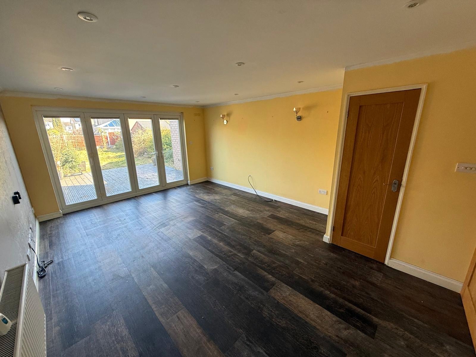 Newfield Drive, Castlefields, Shrewsbury, SY1 - DB Roberts