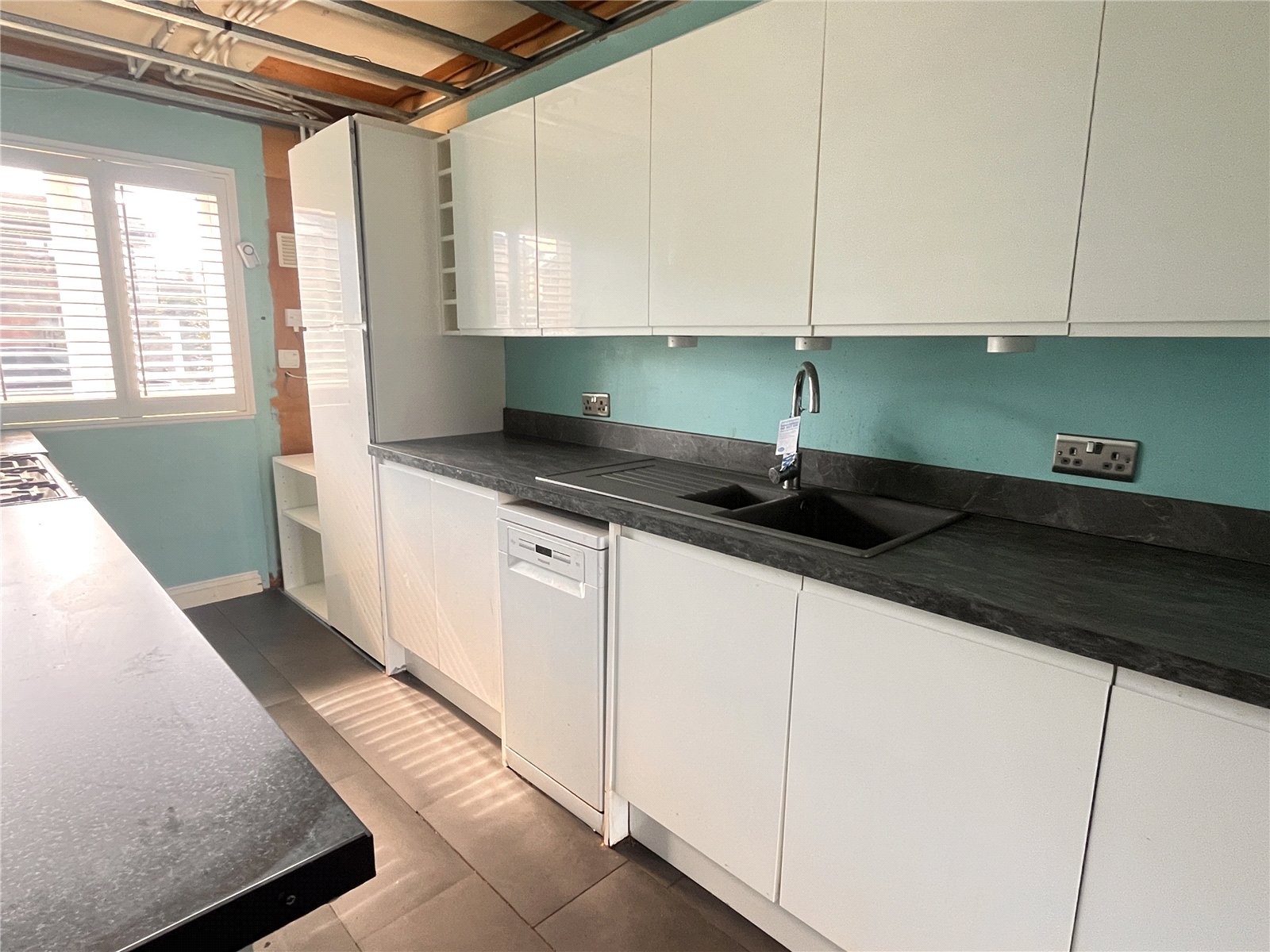 Newfield Drive, Castlefields, Shrewsbury, SY1 - DB Roberts
