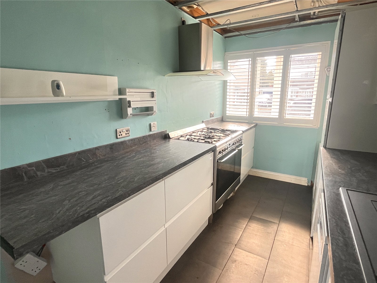 Newfield Drive, Castlefields, Shrewsbury, SY1 - DB Roberts