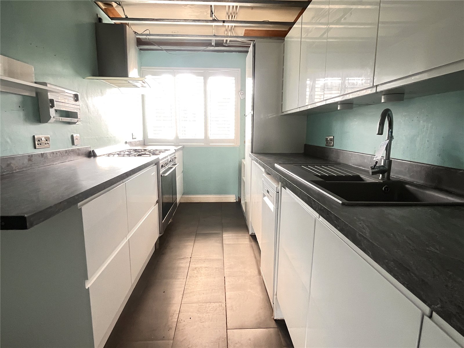 Newfield Drive, Castlefields, Shrewsbury, SY1 - DB Roberts