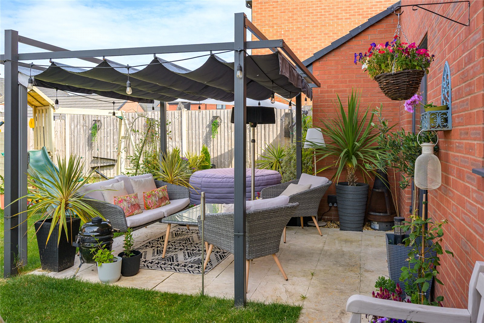York Road, Priorslee, Telford, TF2 - DB Roberts