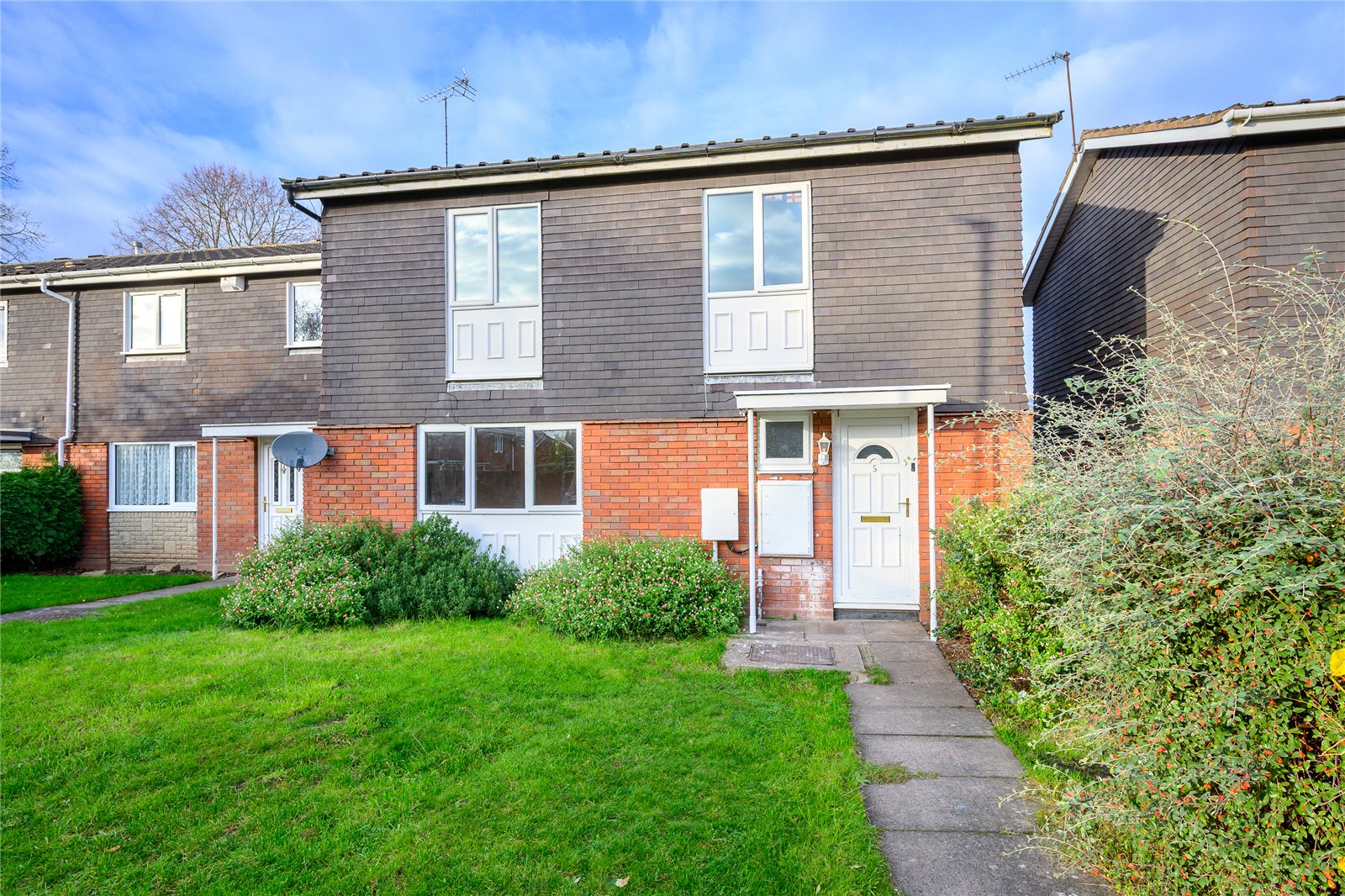 Overton Walk, Bradmore, Wolverhampton, WV4 - DB Roberts