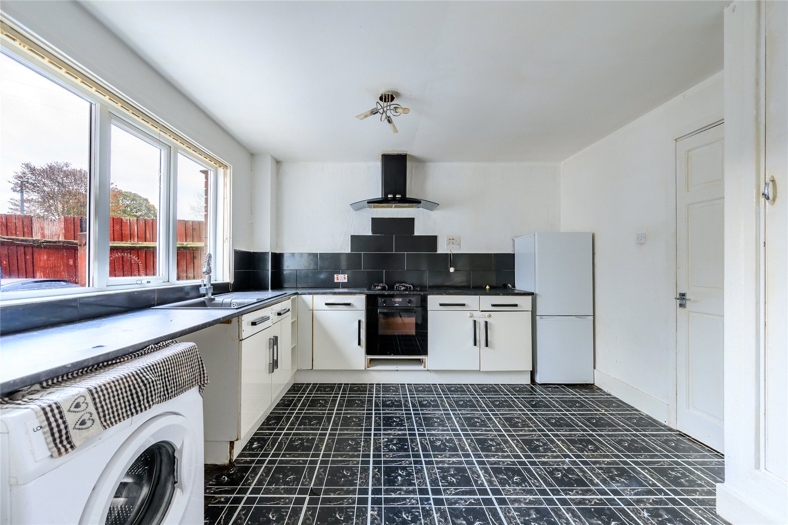 Overton Walk, Bradmore, Wolverhampton, WV4 - DB Roberts