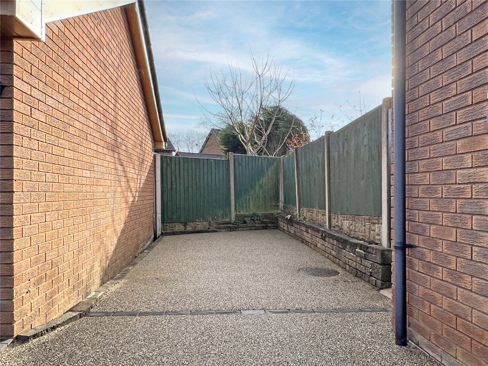 Ferndale Drive, Priorslee, Telford, TF2 - DB Roberts