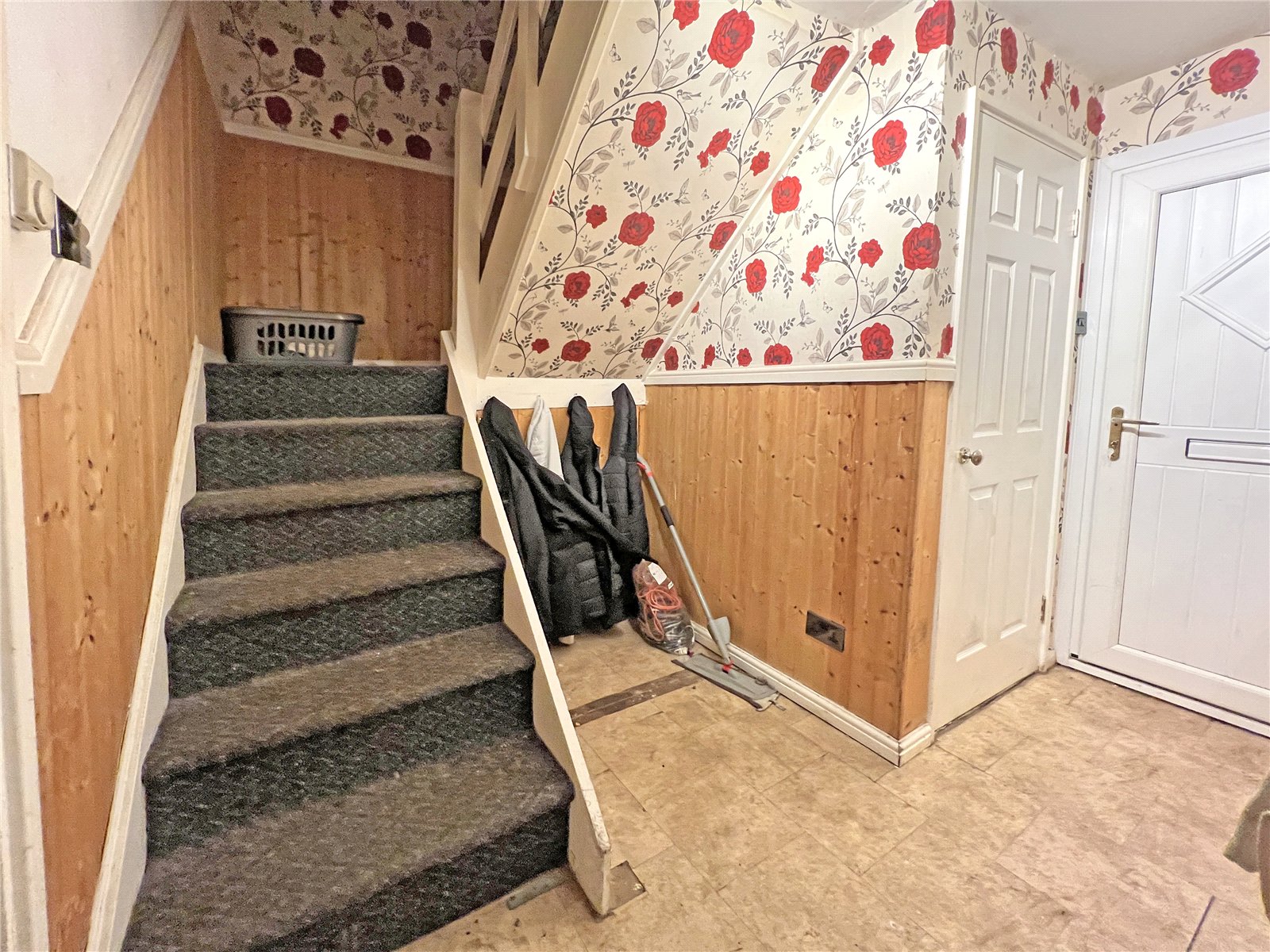 Withywood Drive, Malinslee, Telford, TF3 - DB Roberts