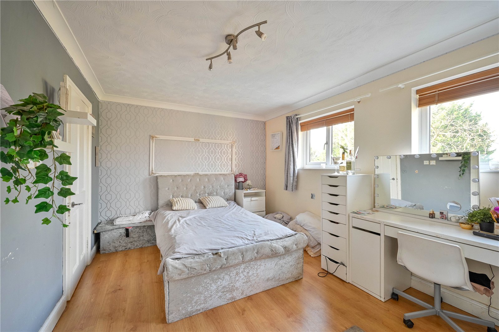 Little Marsh Grove, Penkridge, Stafford, ST19 - DB Roberts