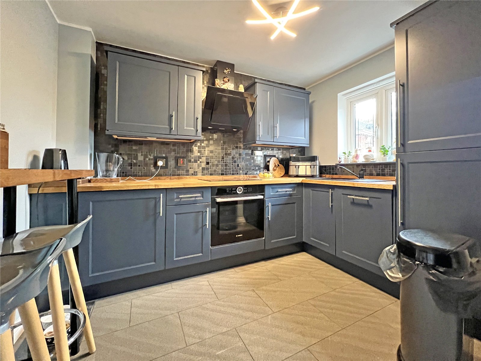 Cardinals Close, Donnington Wood, Telford, TF2 - DB Roberts