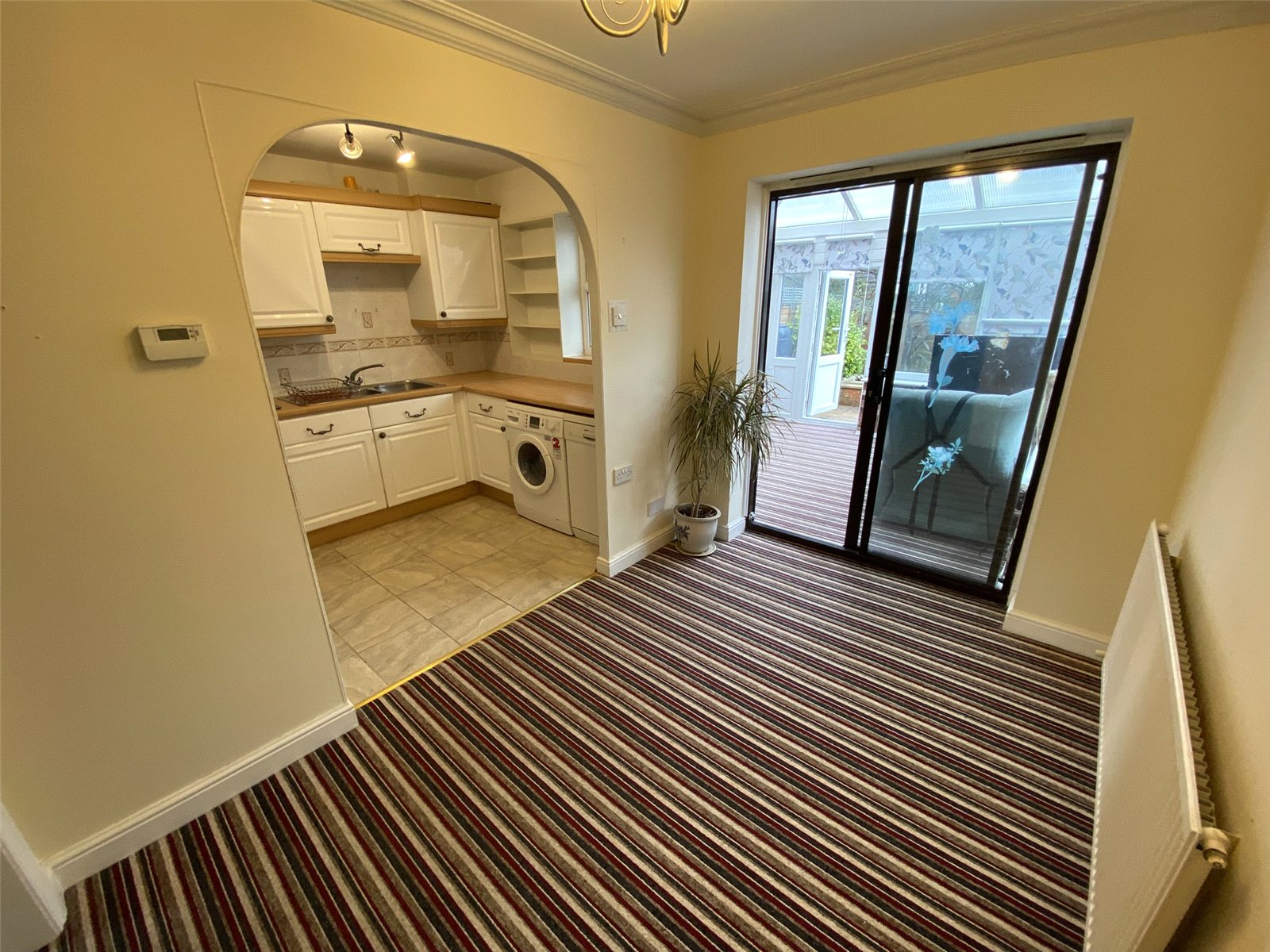 Hawkshaw Close, Oakengates, Telford, TF2 - DB Roberts