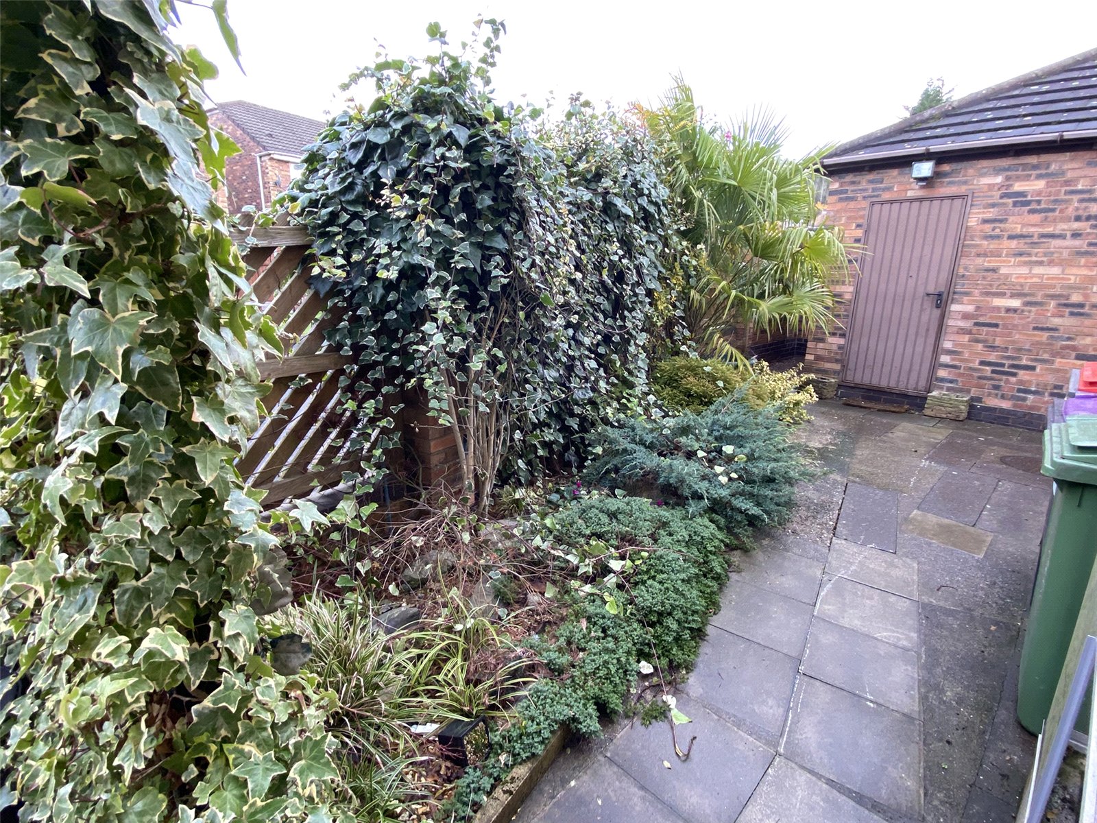 Hawkshaw Close, Oakengates, Telford, TF2 - DB Roberts