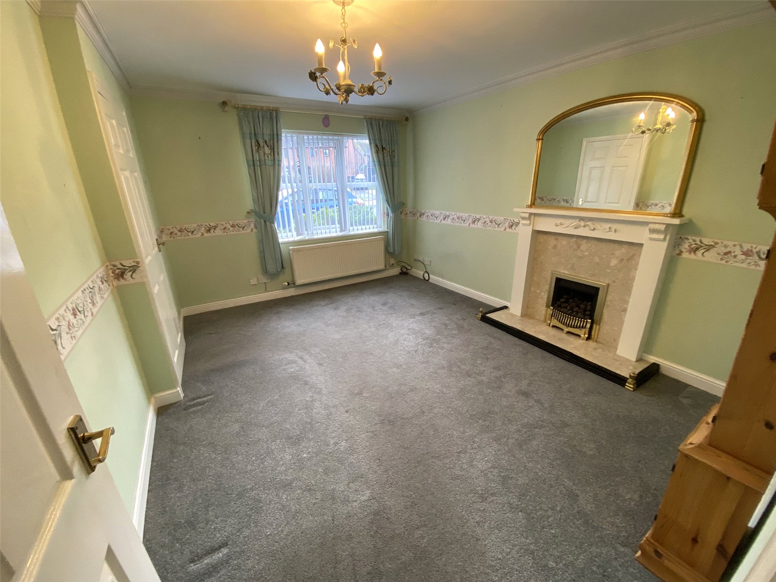 Hawkshaw Close, Oakengates, Telford, TF2 - DB Roberts