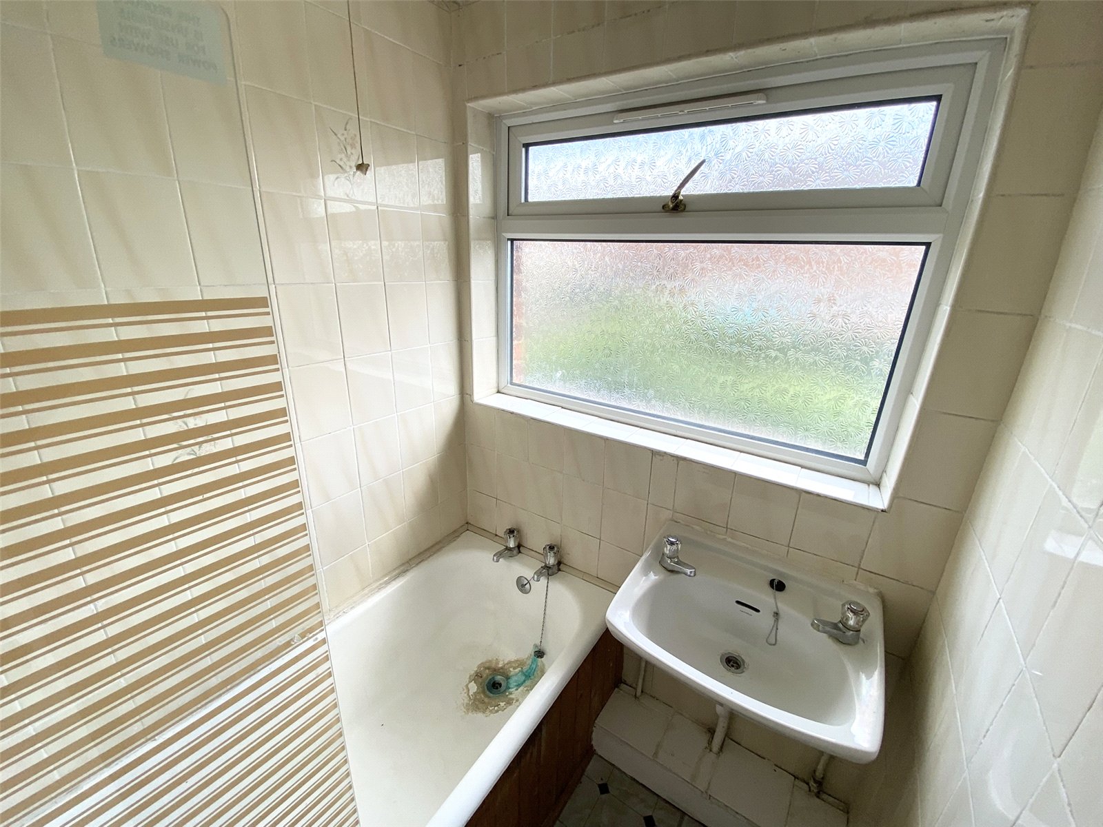 Newtonmere Drive, Wellington, Telford, TF1 - DB Roberts
