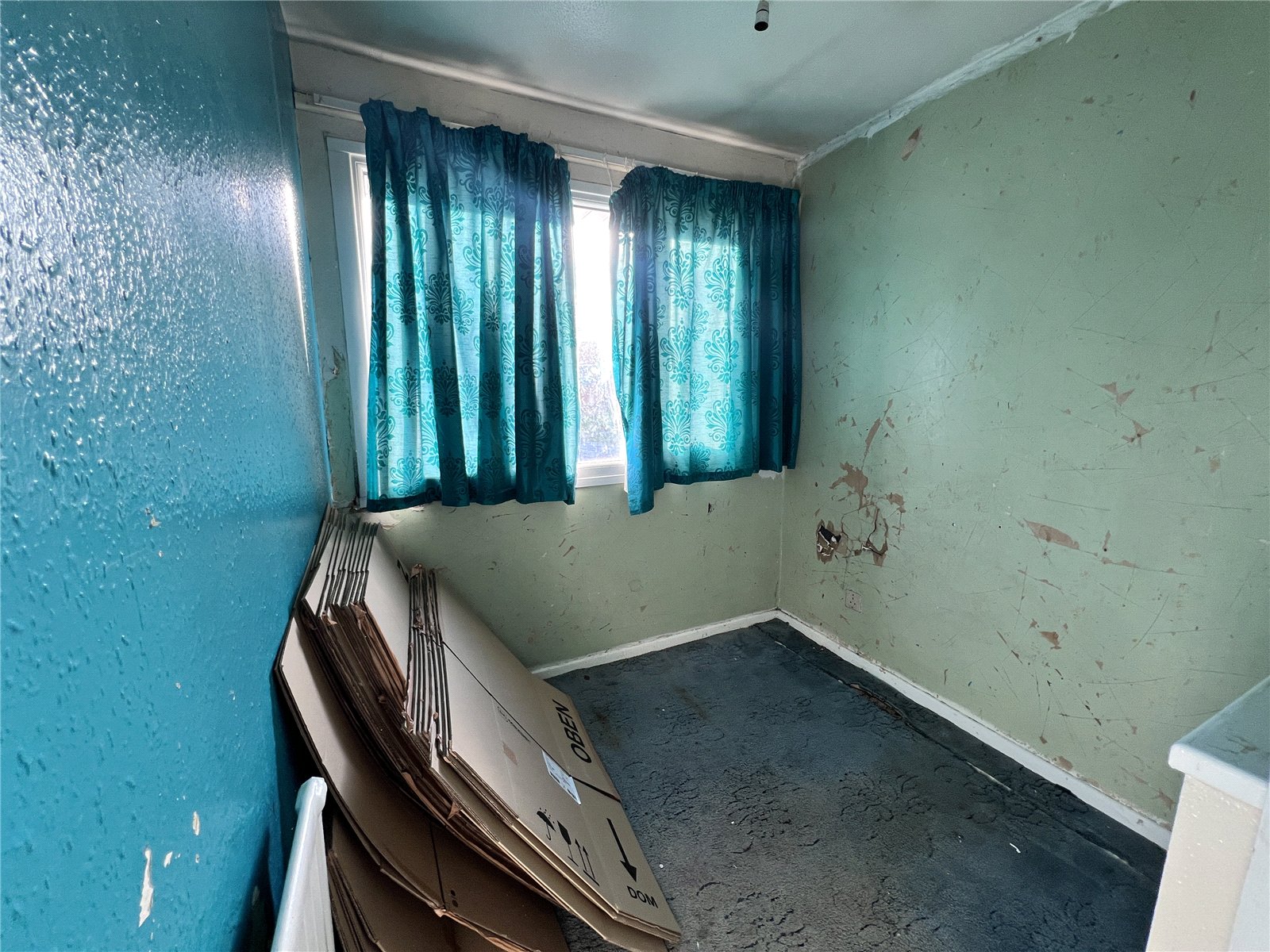 Bridge Close, Trench, Telford, TF2 - DB Roberts