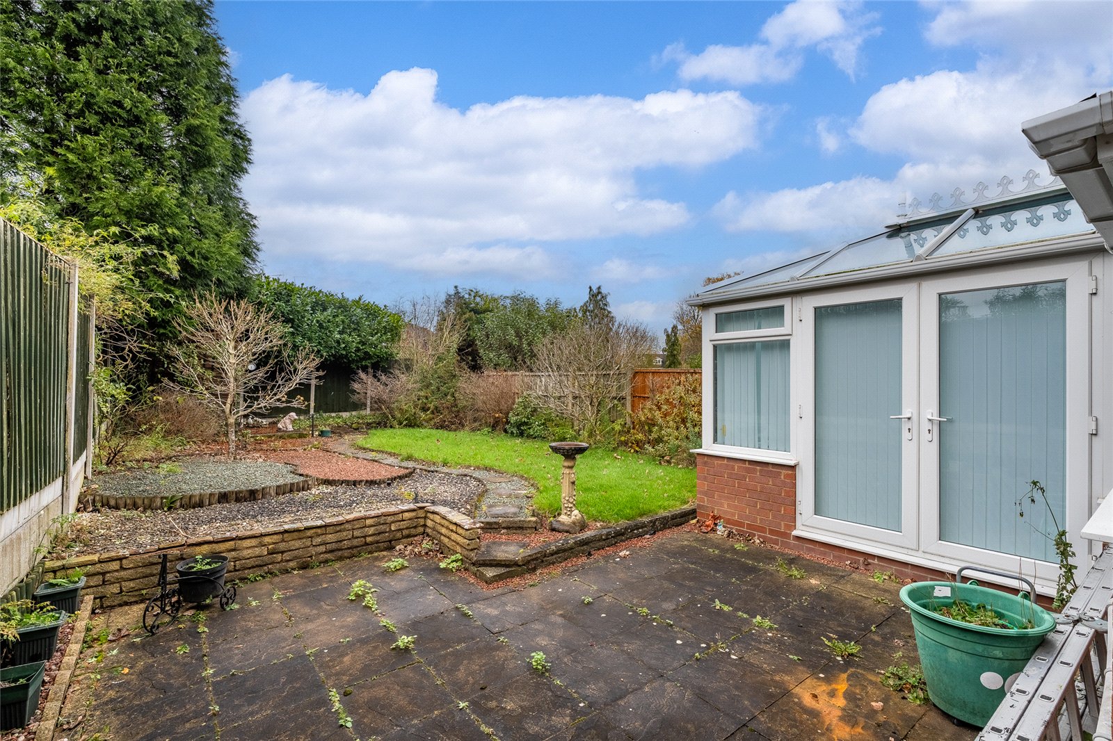 Windsor Gardens, Castlecroft, Wolverhampton, WV3 - DB Roberts