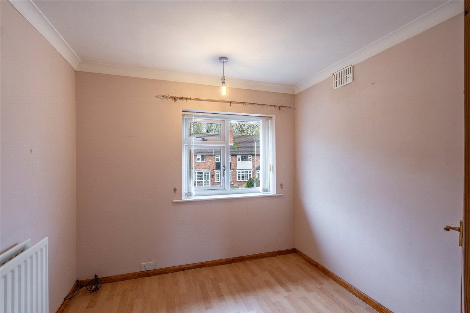 Windsor Gardens, Castlecroft, Wolverhampton, WV3 - DB Roberts