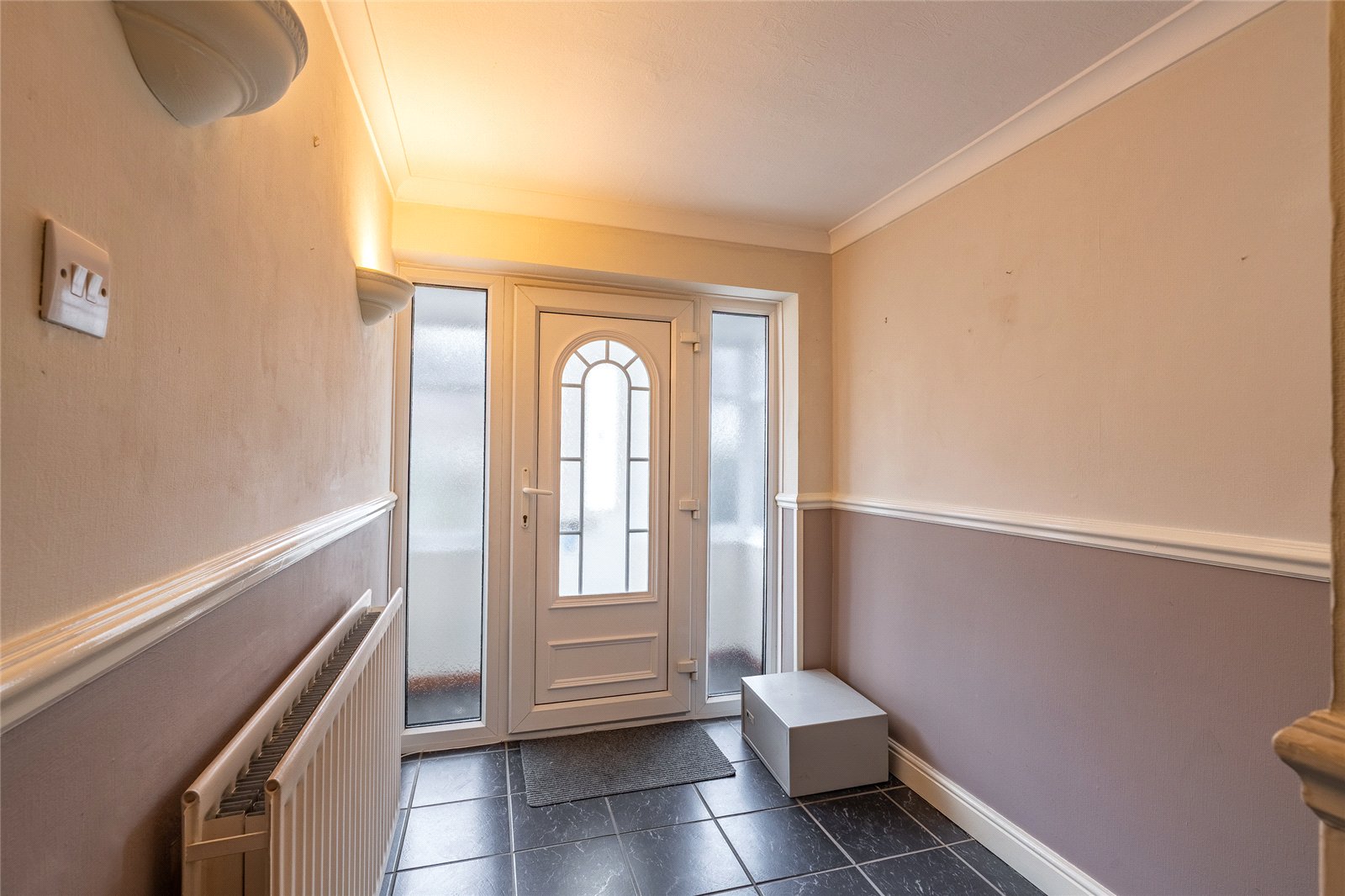 Windsor Gardens, Castlecroft, Wolverhampton, WV3 - DB Roberts