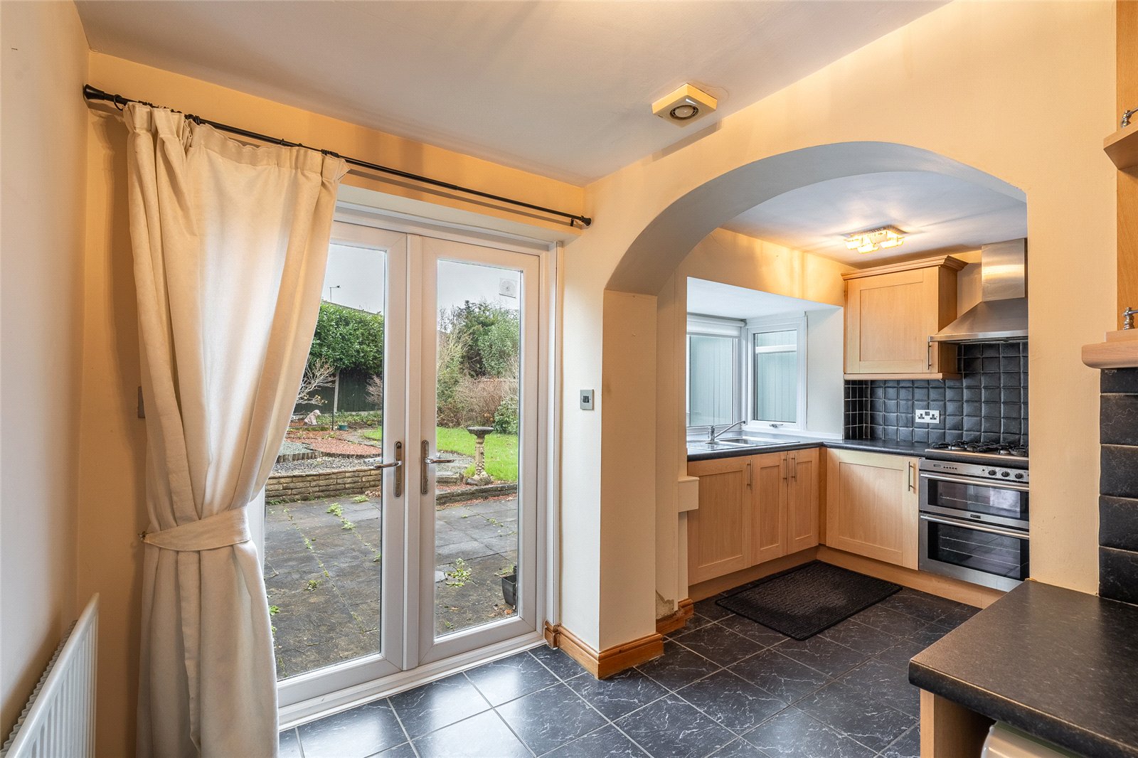 Windsor Gardens, Castlecroft, Wolverhampton, WV3 - DB Roberts