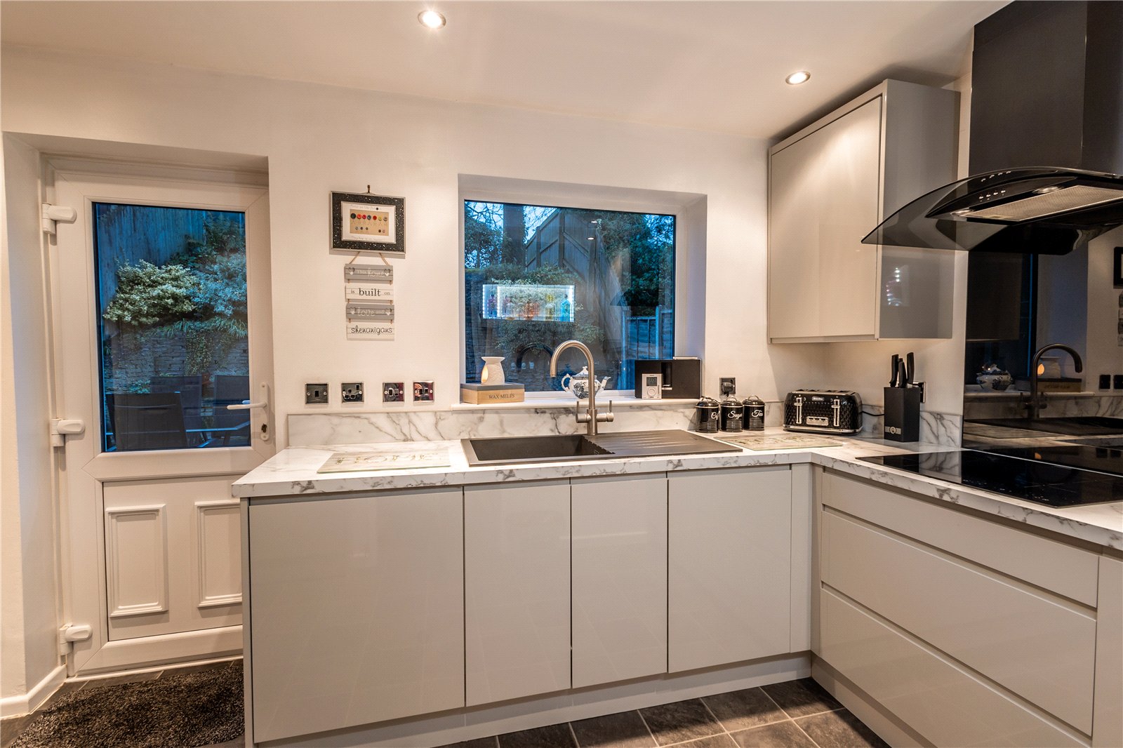 Lark Rise, St. Georges, Telford, TF2 - DB Roberts