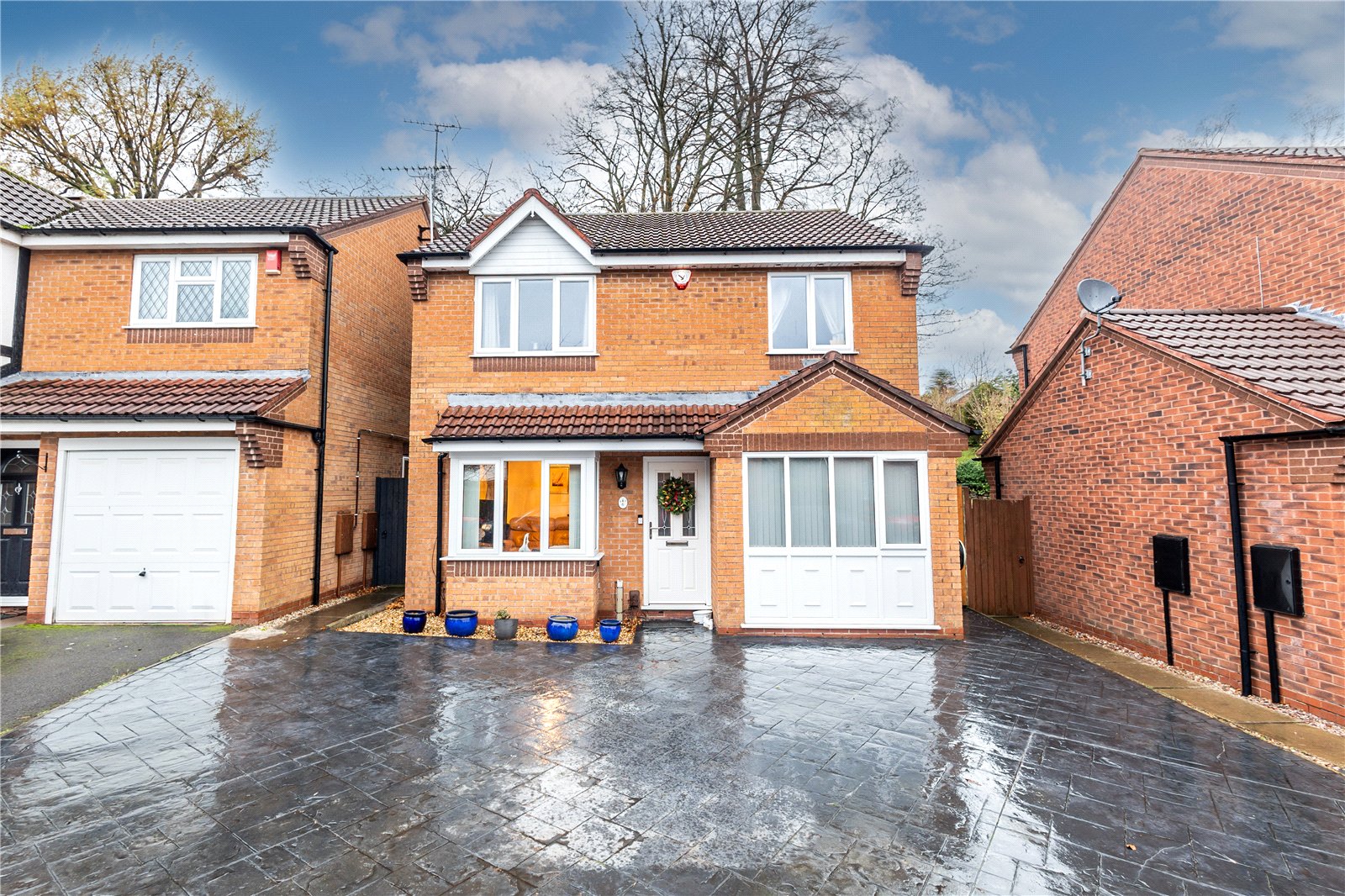 Lark Rise, St. Georges, Telford, TF2 - DB Roberts