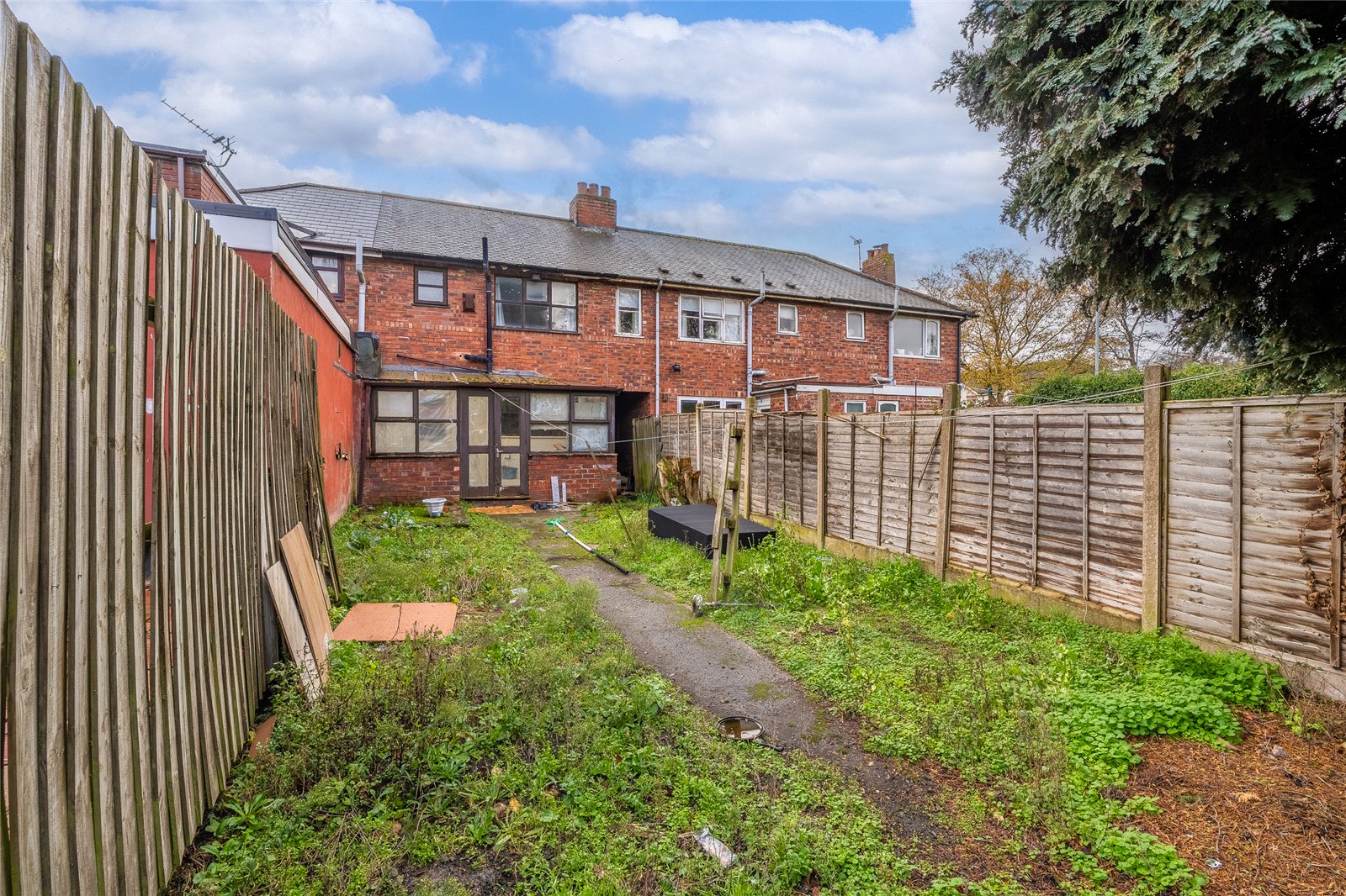 Bedford Street, Stow Heath, Bilston, Wolverhampton, WV1 - DB Roberts