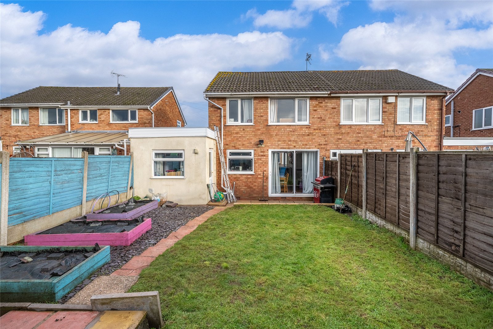 Brook Close, Coven, Wolverhampton, WV9 - DB Roberts