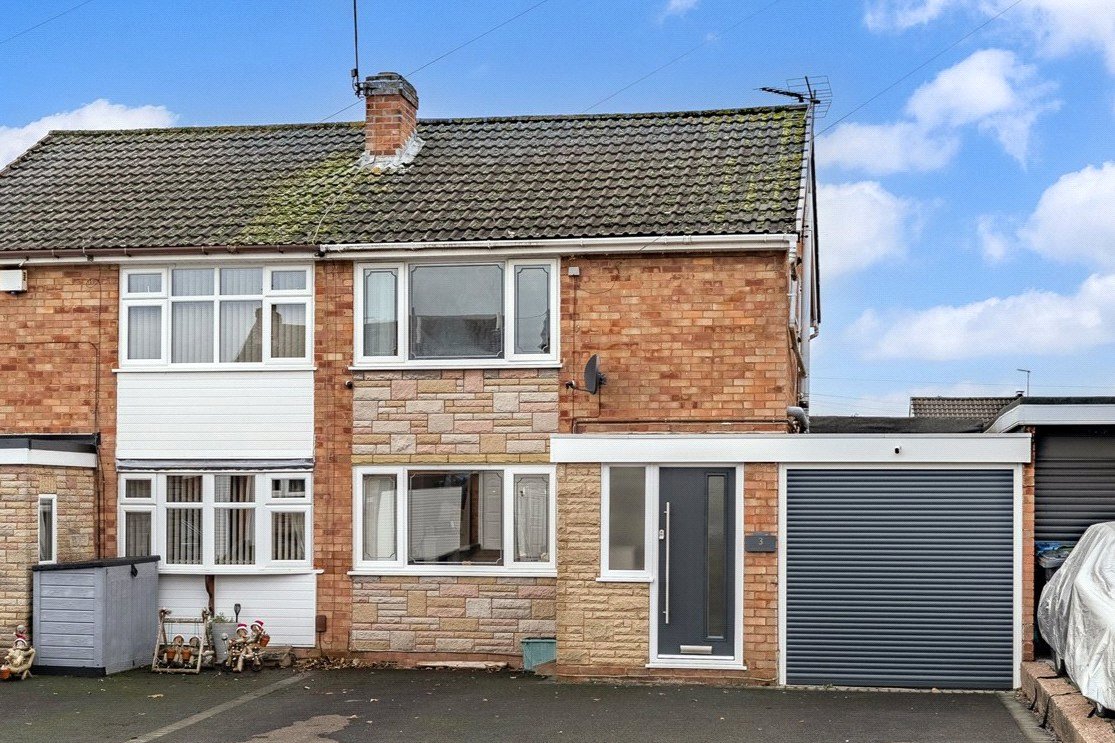 Brook Close, Coven, Wolverhampton, WV9 - DB Roberts