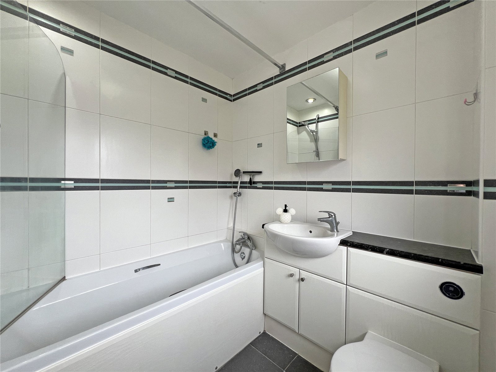 Ferndale Drive, Priorslee, Telford, TF2 - DB Roberts