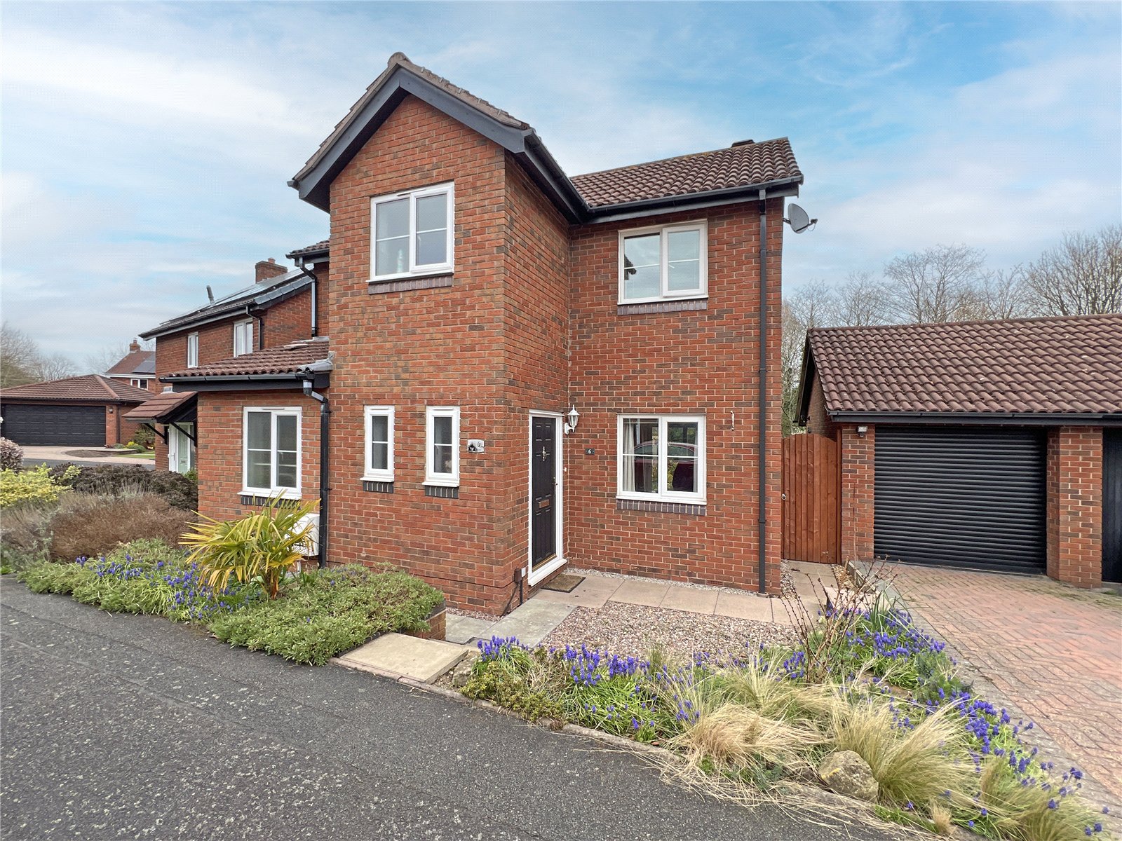 Ferndale Drive, Priorslee, Telford, TF2 - DB Roberts