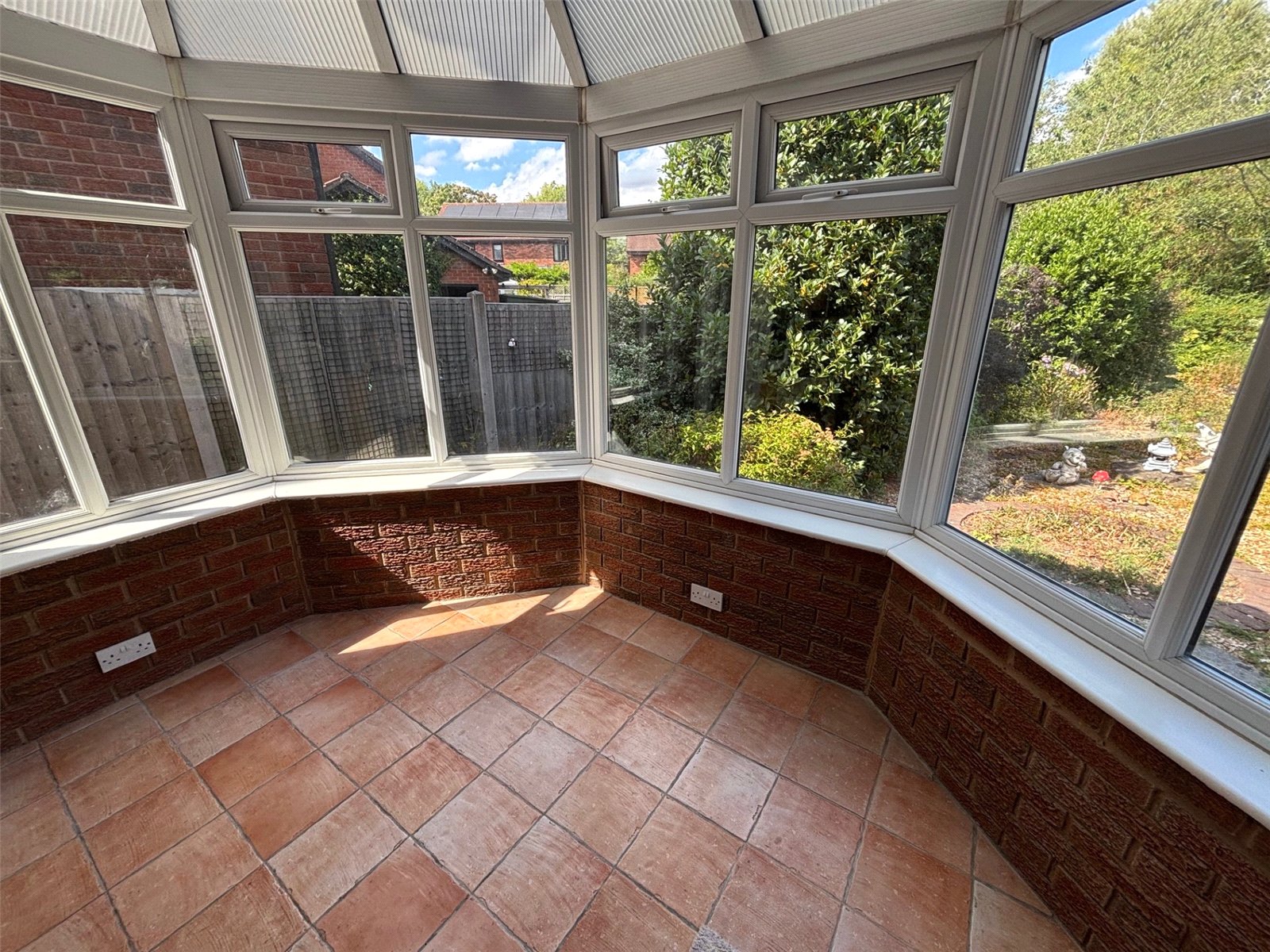 Ferndale Drive, Priorslee, Telford, TF2 - DB Roberts