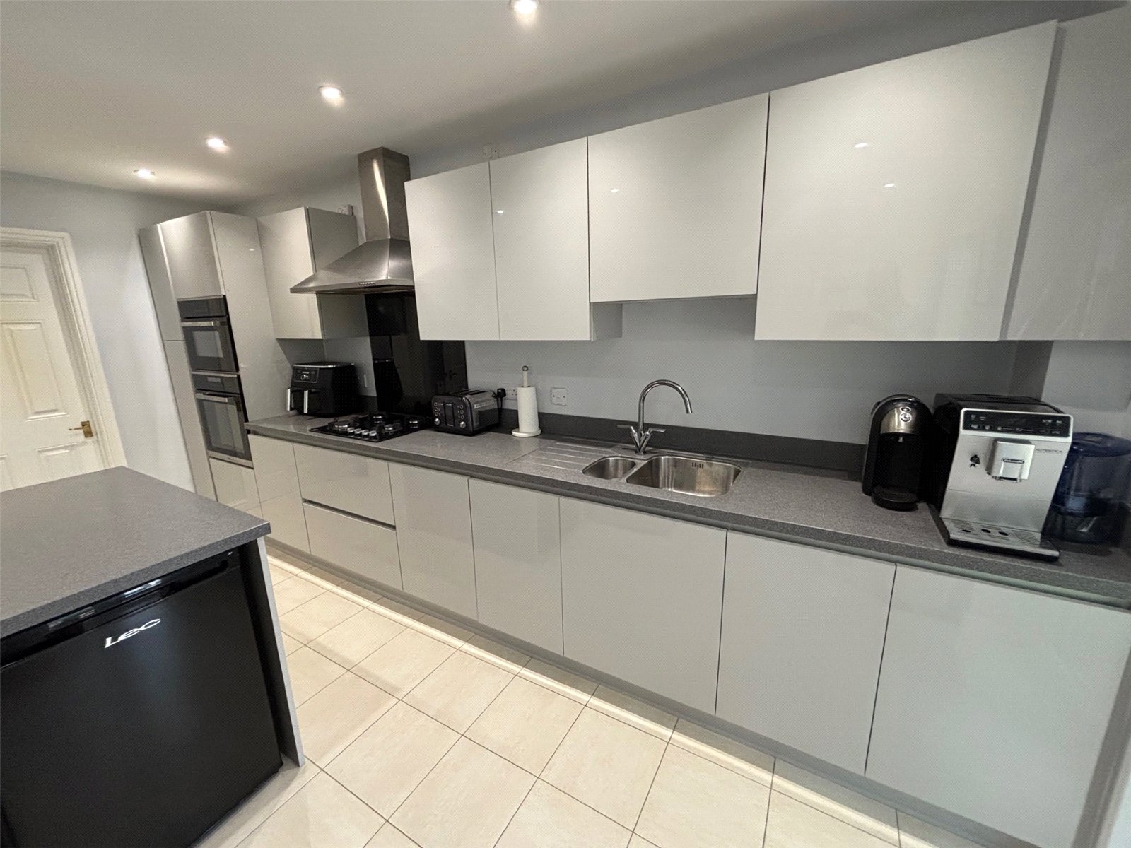 Ferndale Drive, Priorslee, Telford, TF2 - DB Roberts
