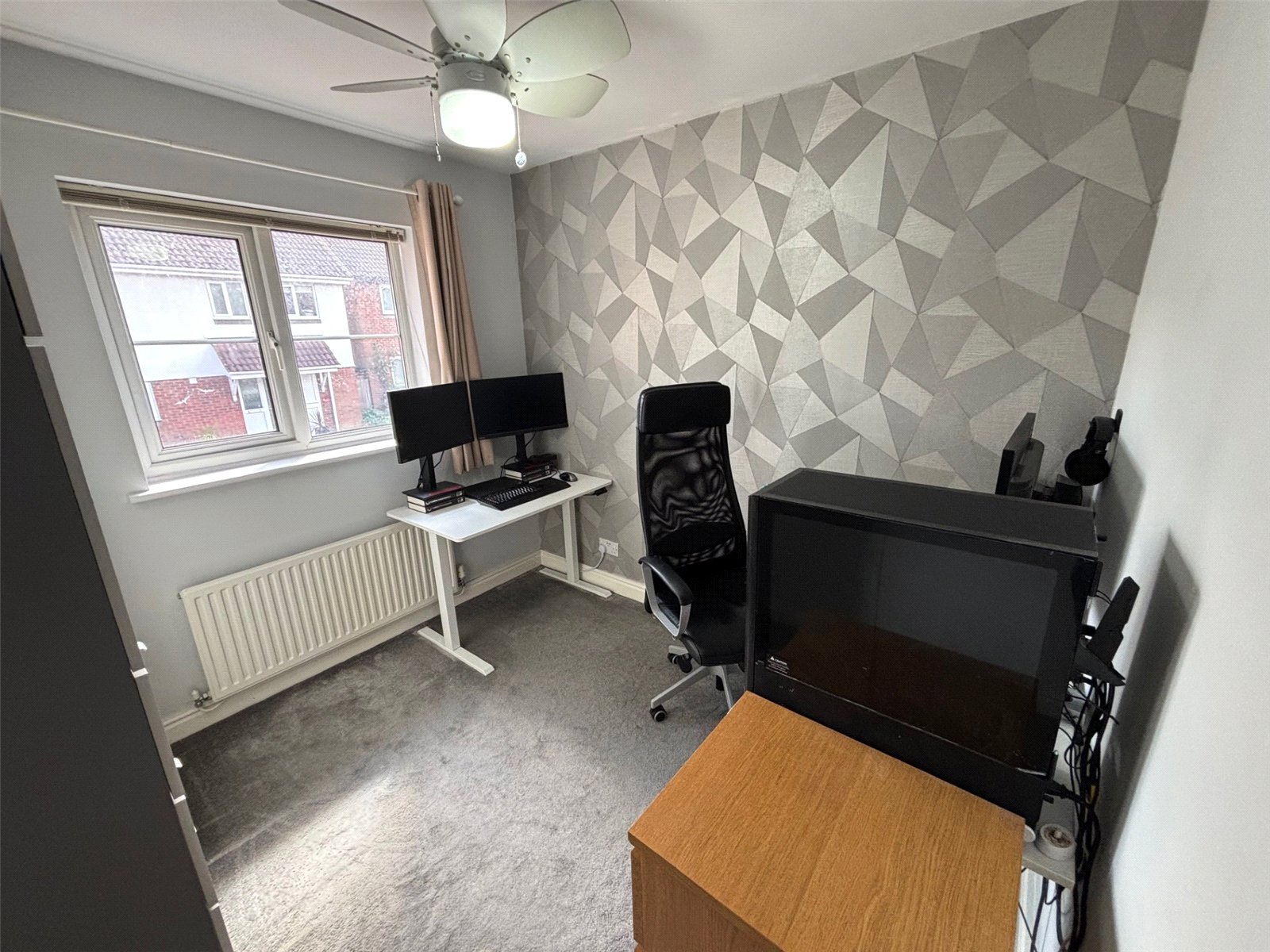 Ferndale Drive, Priorslee, Telford, TF2 - DB Roberts