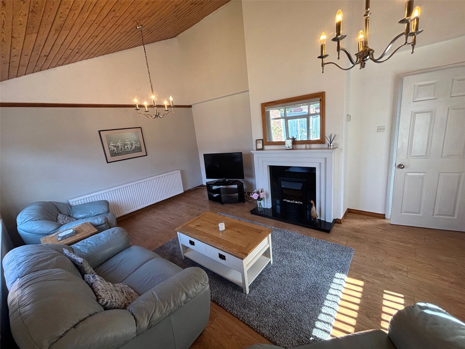 Duxmore Way, Dawley, Telford, TF4 - DB Roberts