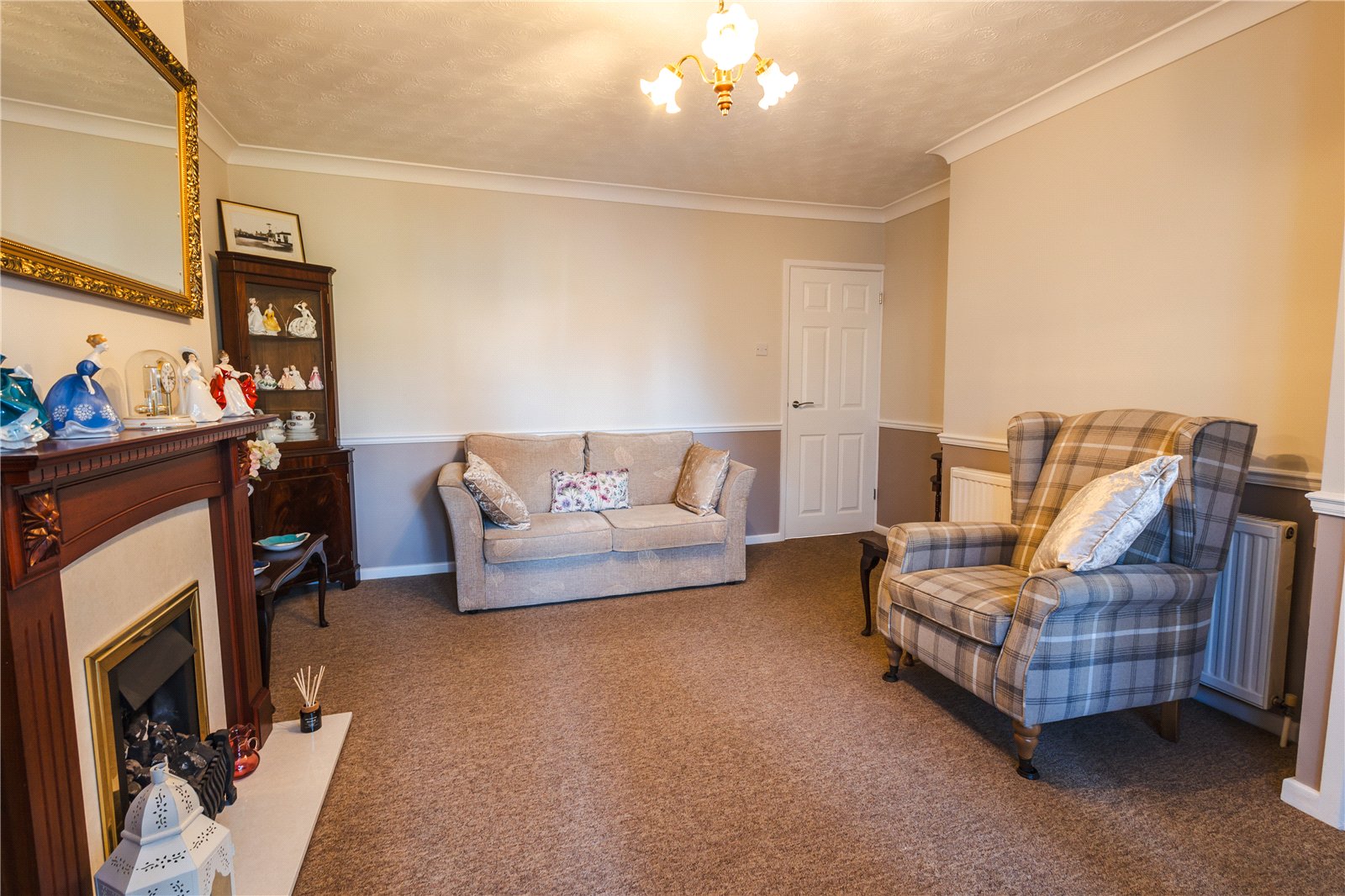 Elmsdale Crescent, Admaston, Telford, TF5 - DB Roberts
